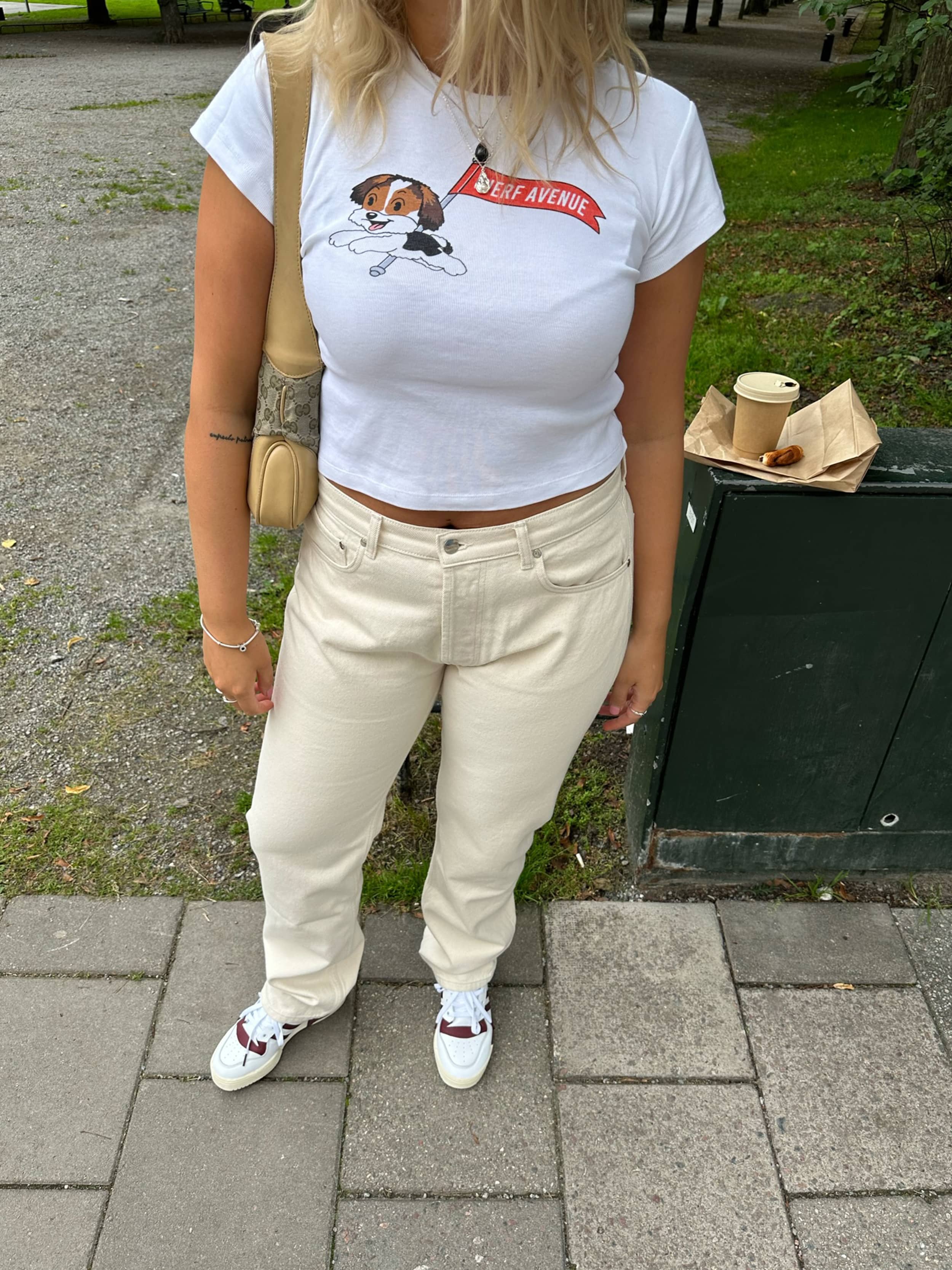 Relaxed Jeans Cream - Tall - Cream | Djerf Avenue