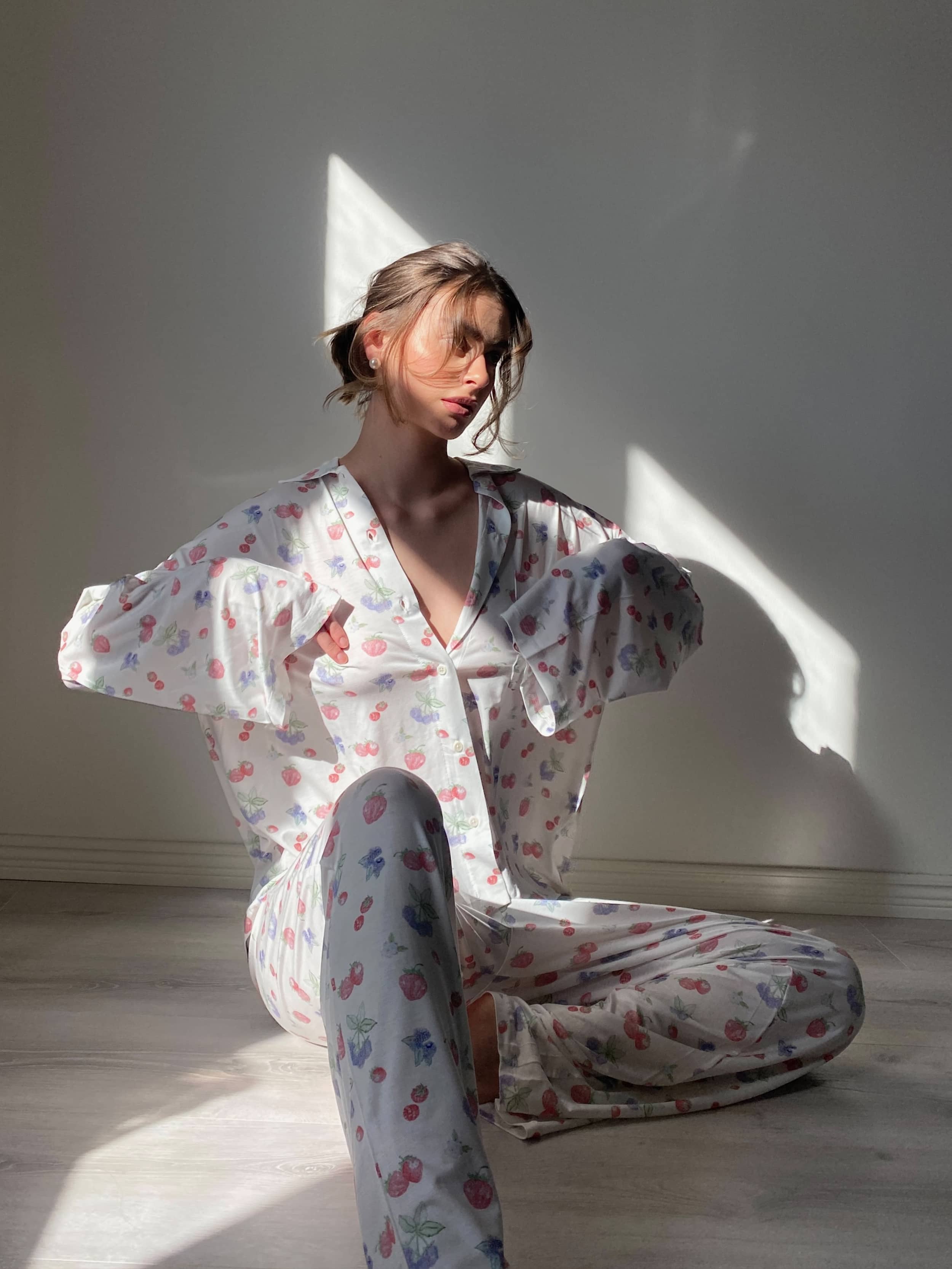 Go Slow Shirt Summer Berries - Summer Berries | Djerf Avenue