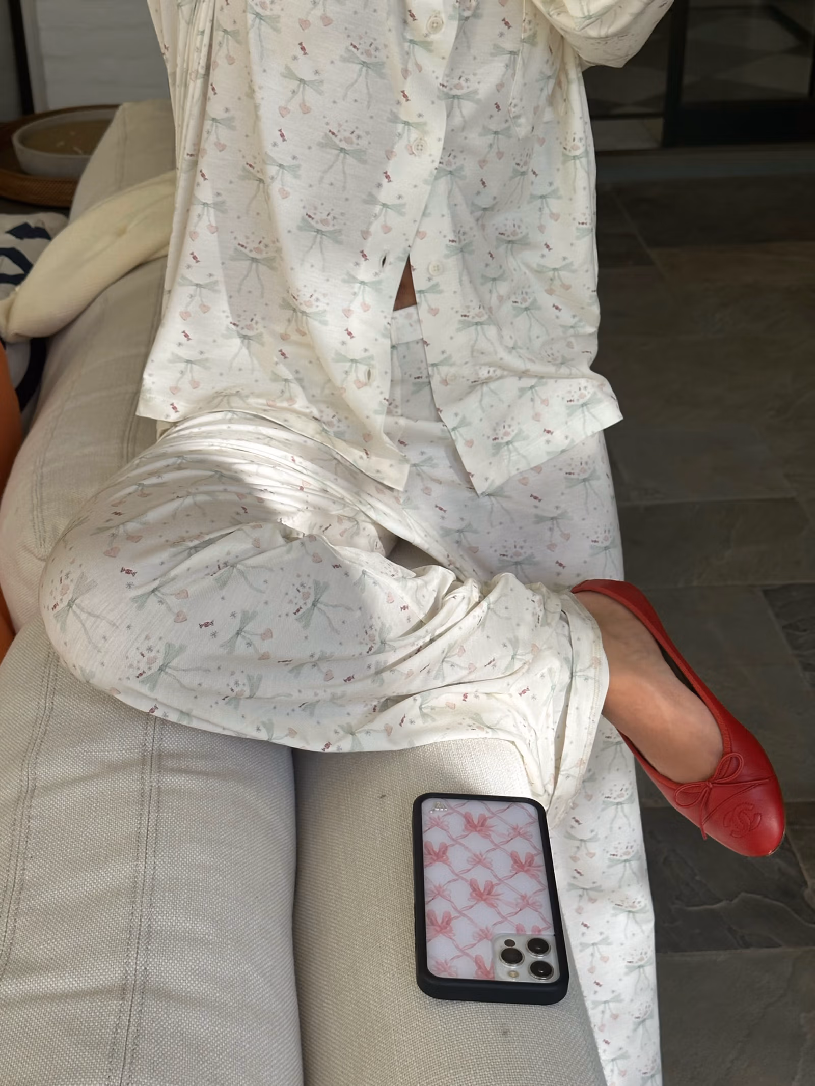 Go Slow Pants Holiday Bow