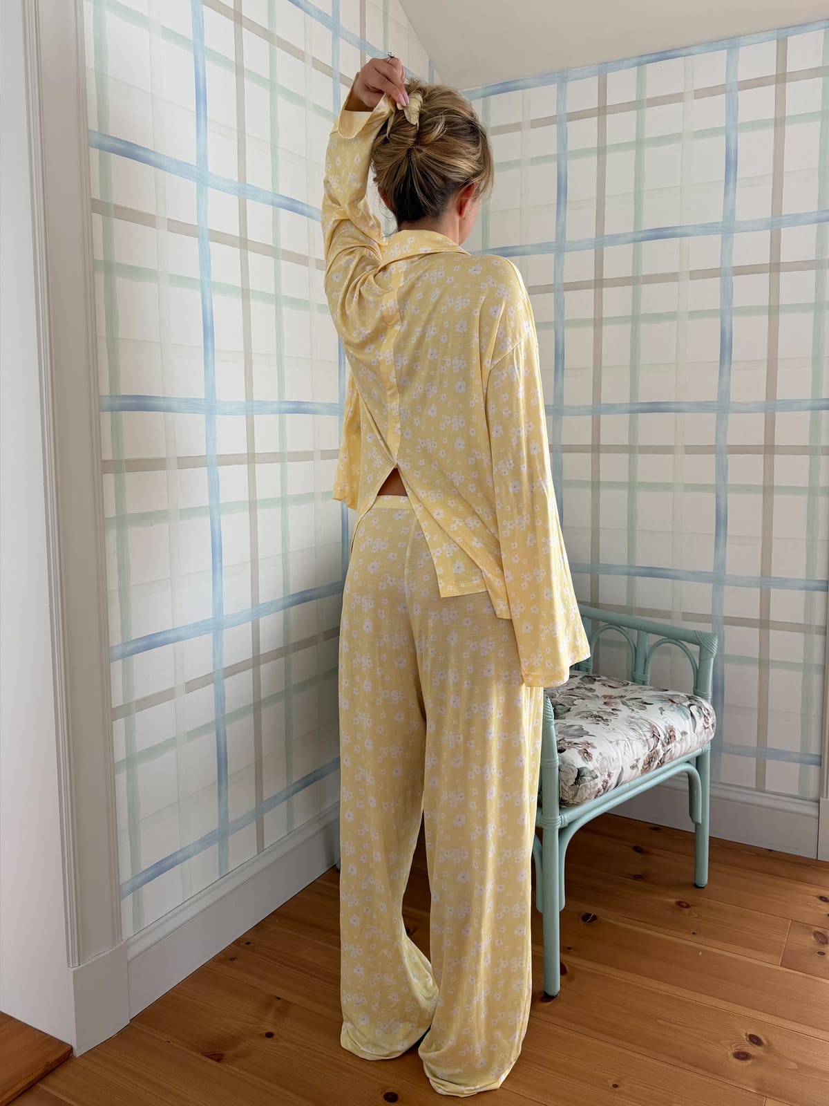 Go Slow Pants Lemon Cake