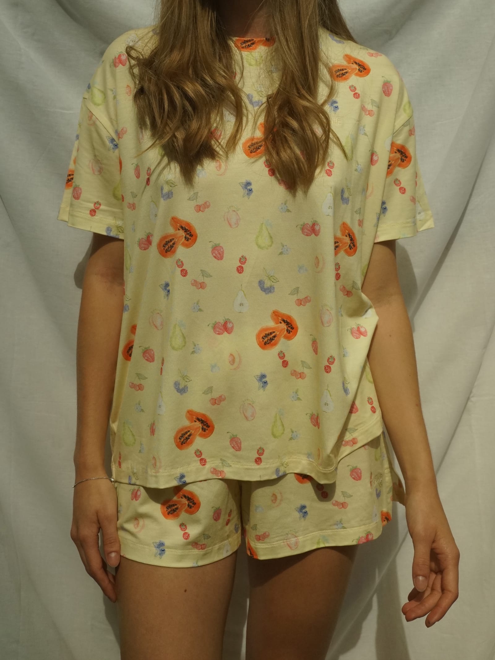 Go Slow T-shirt Fruit