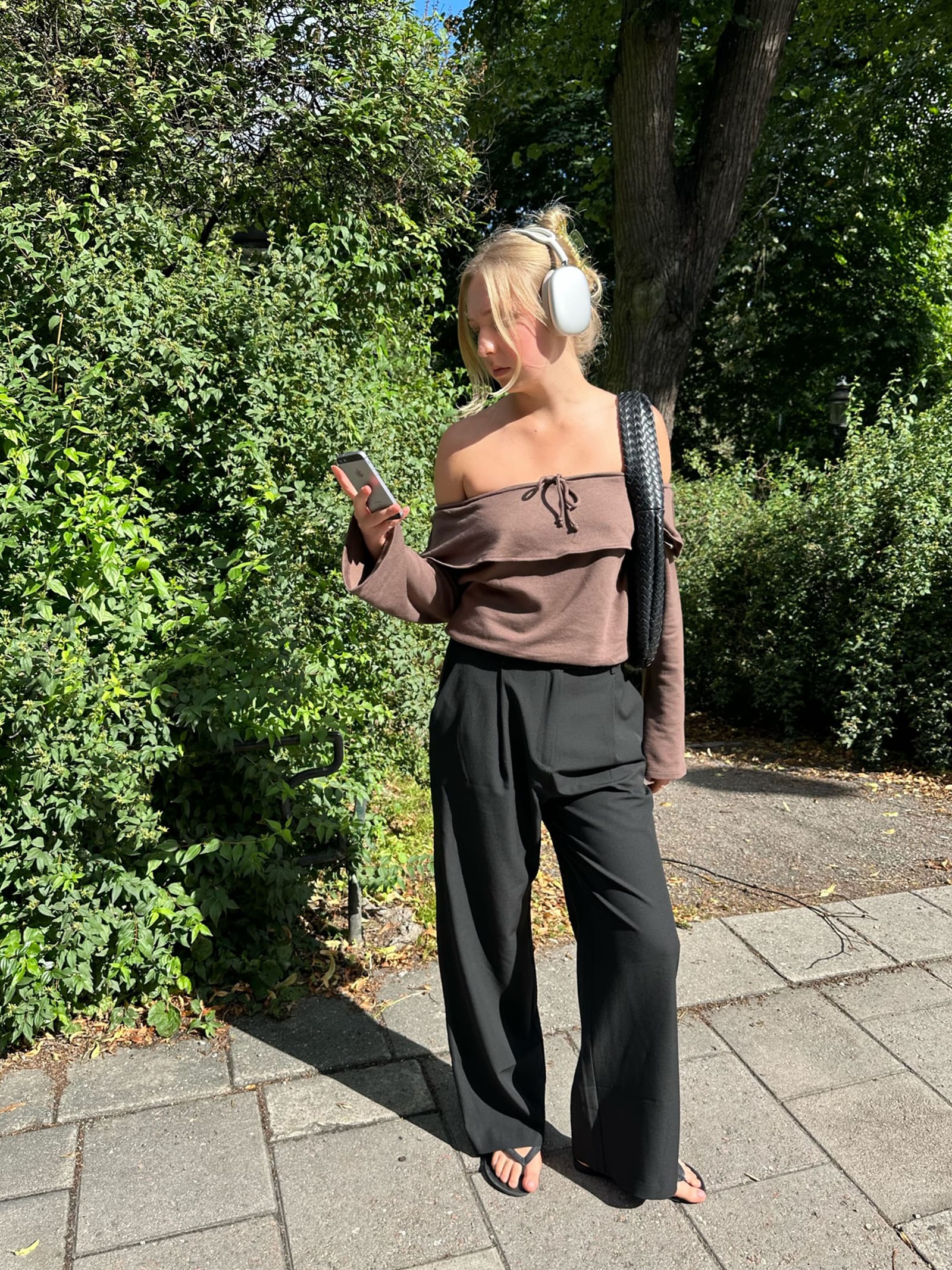 Morena Off Shoulder Top Brown