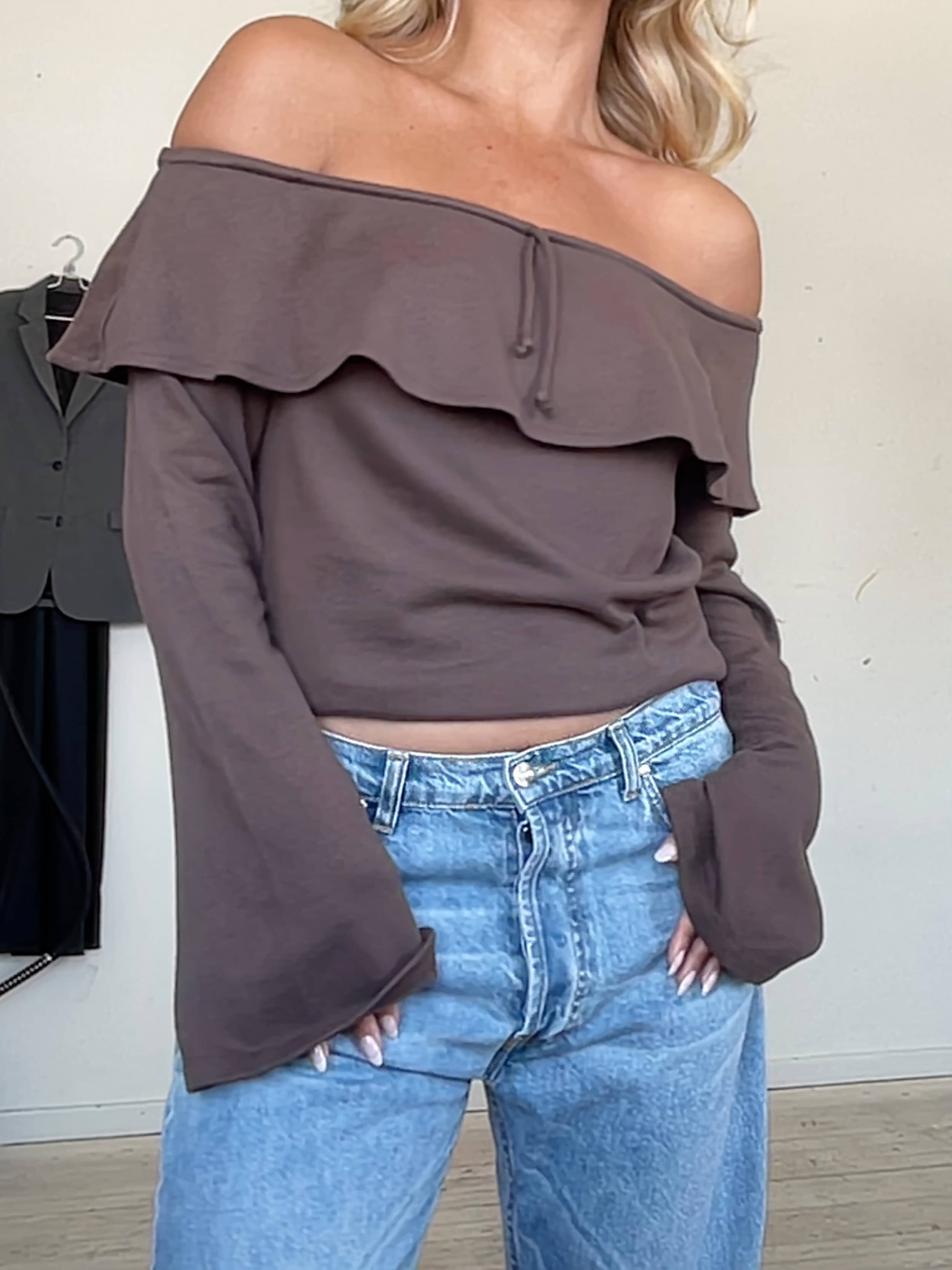 Morena Off Shoulder Top Brown - Brown | Djerf Avenue