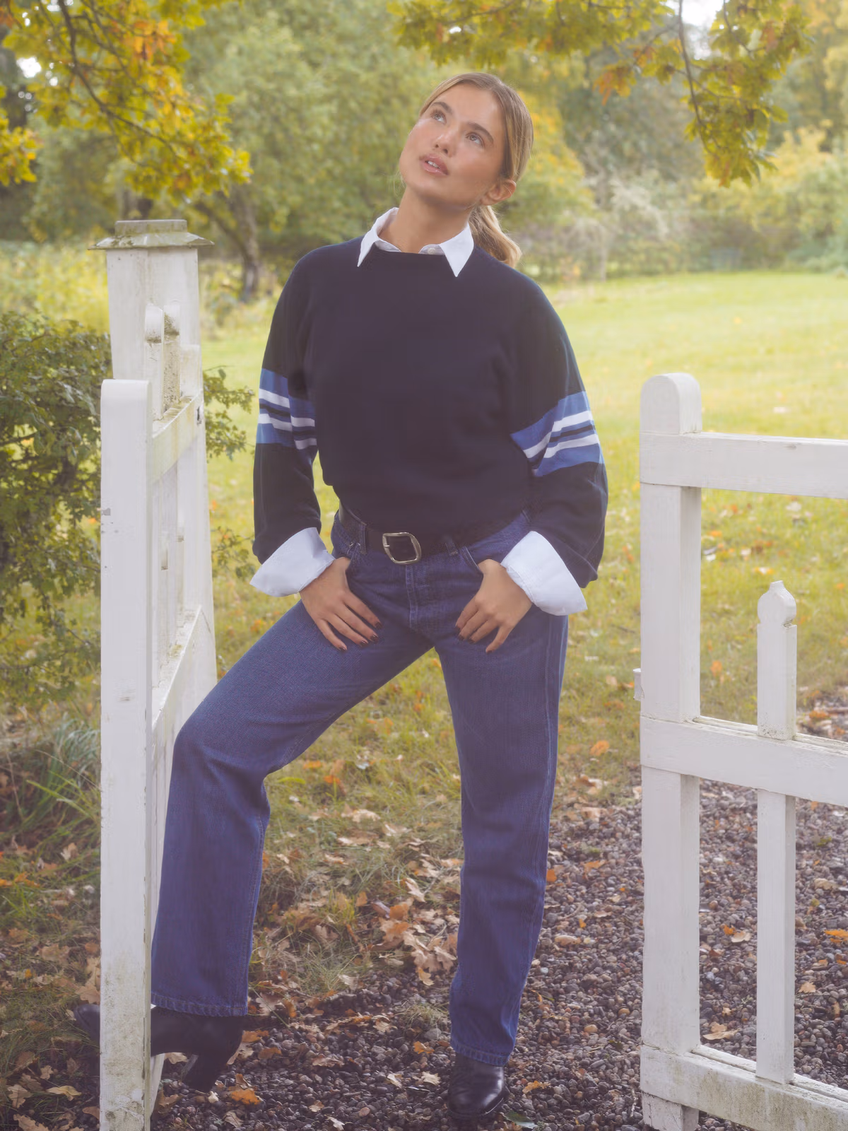 Striped Sleeve Crewneck Blue