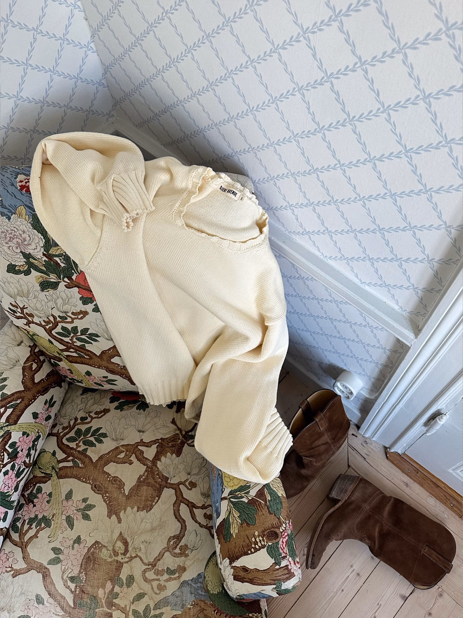 Heavy Crewneck Sweater Cream