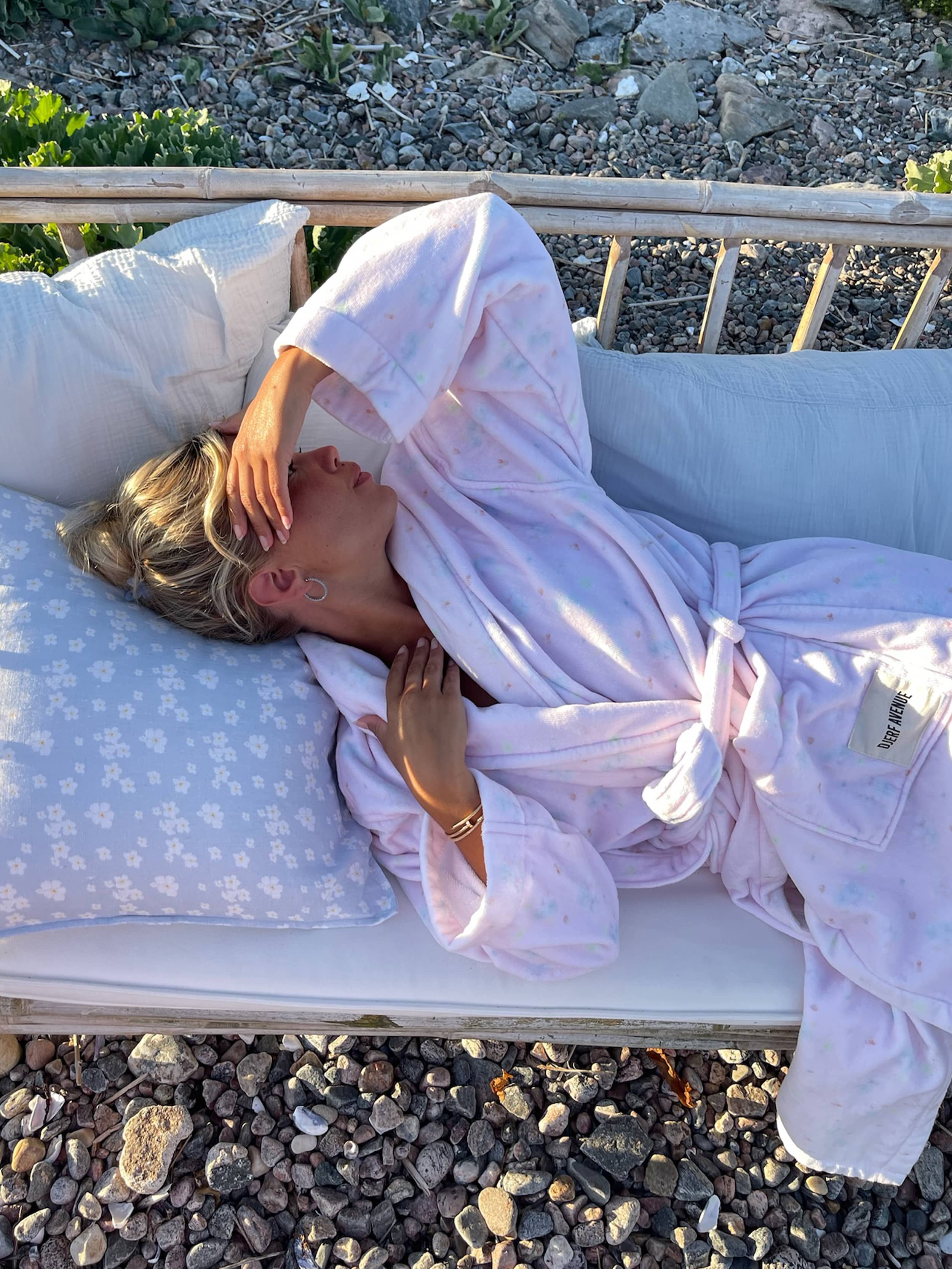 Robe Summer Island - Summer Island | Djerf Avenue