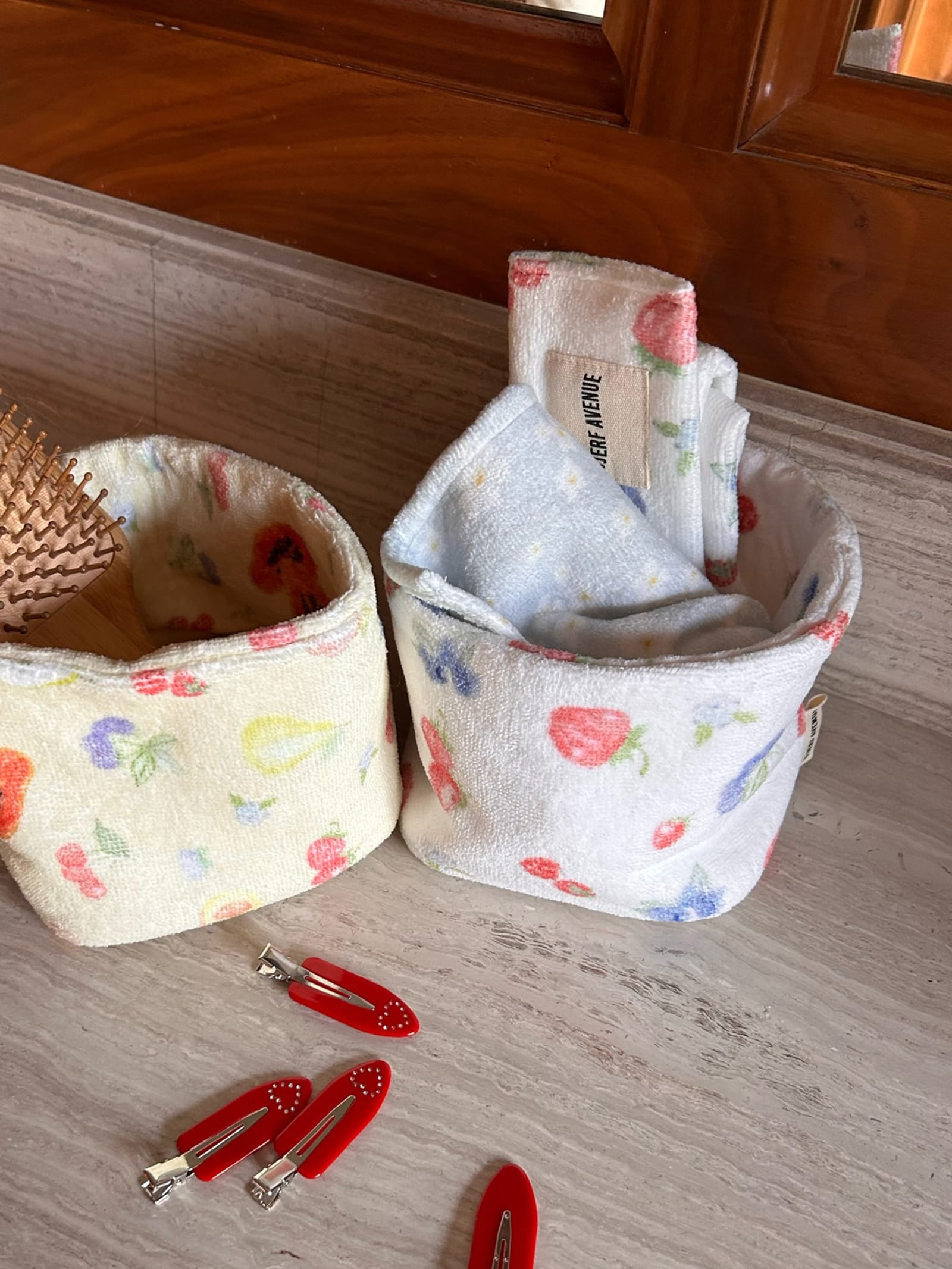 Terry Organizer Summer Berries