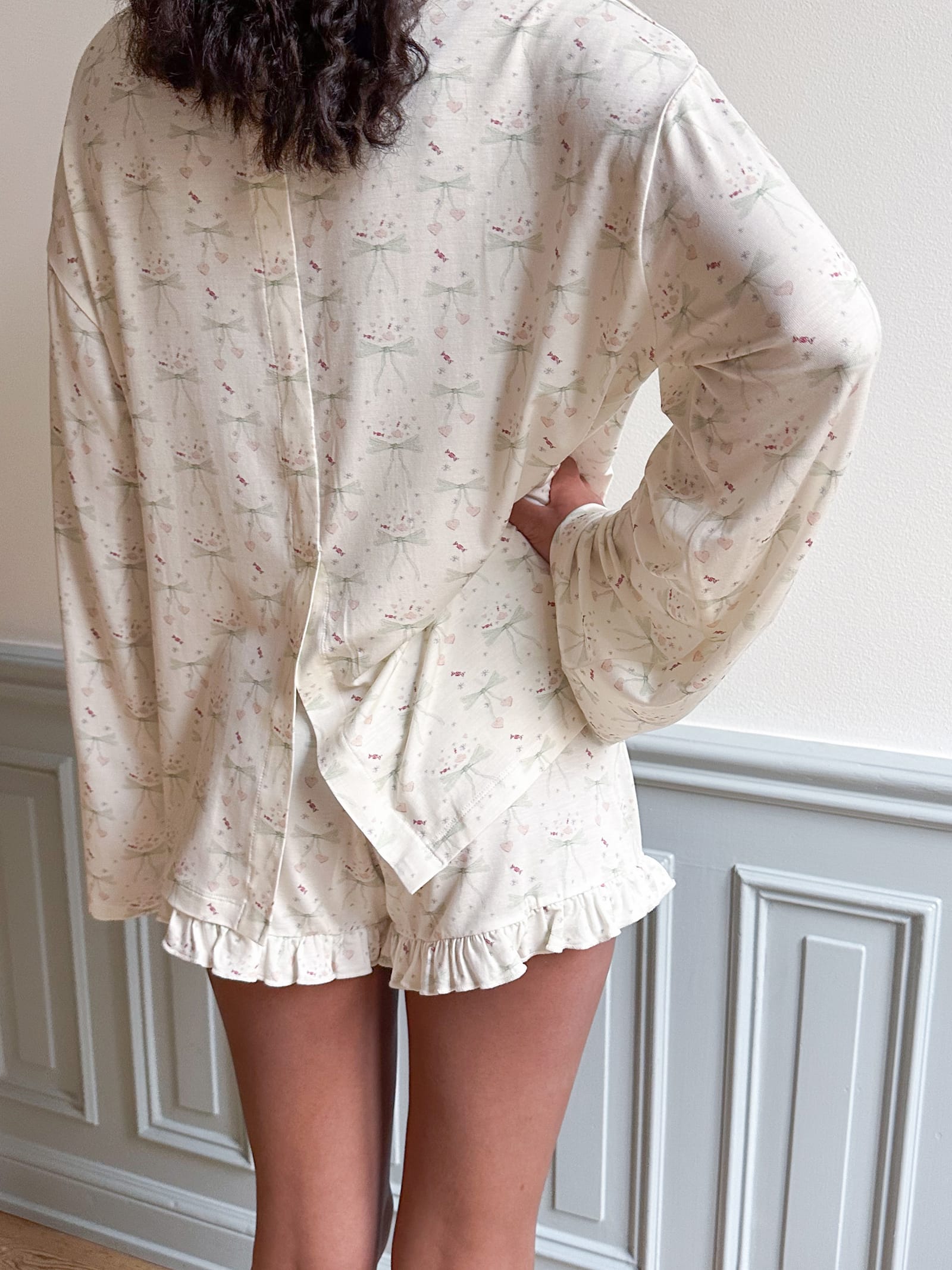 Go Slow Ruffle Shorts Holiday Bow