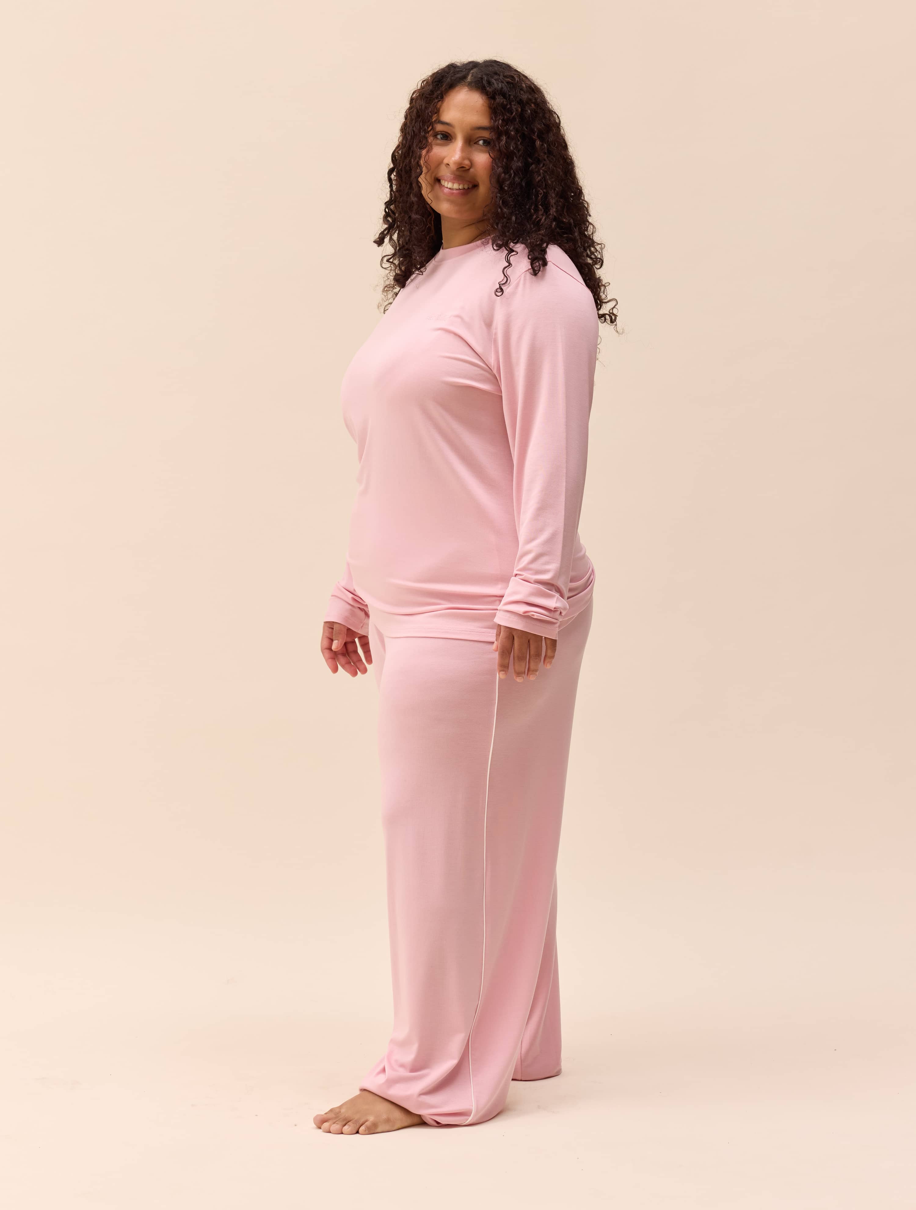 Go Slow Long Sleeve Top Pink - Pink | Djerf Avenue