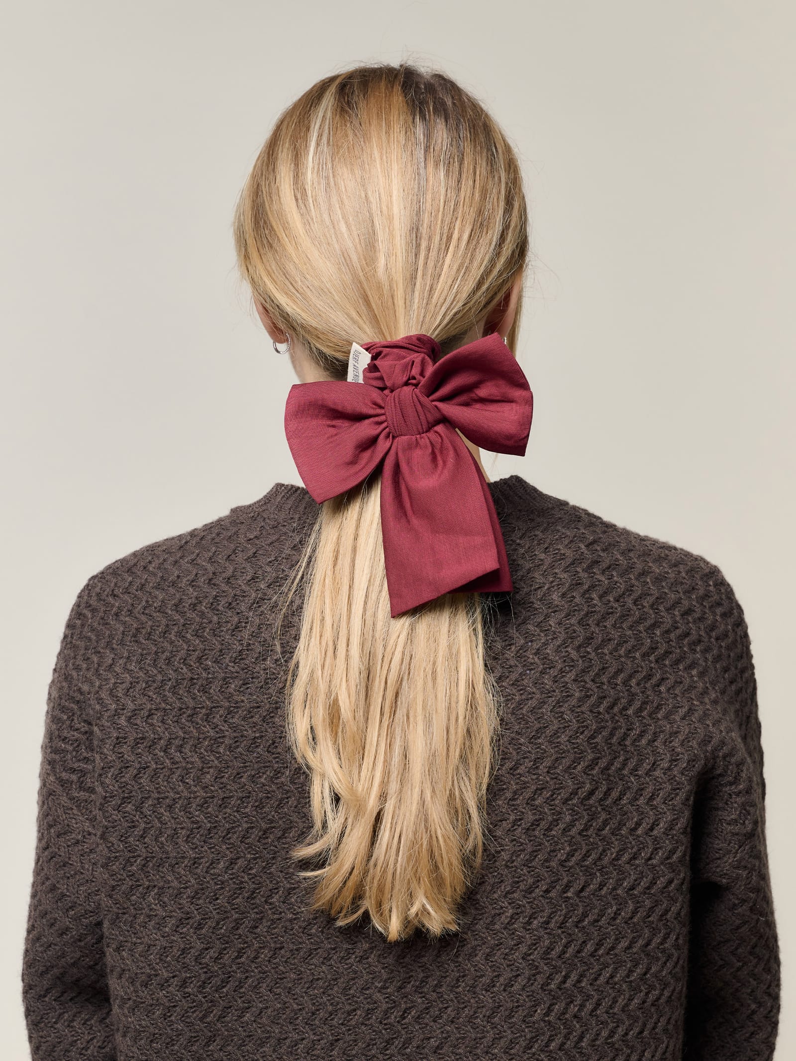 Go Slow Bow Scrunchie Burgundy