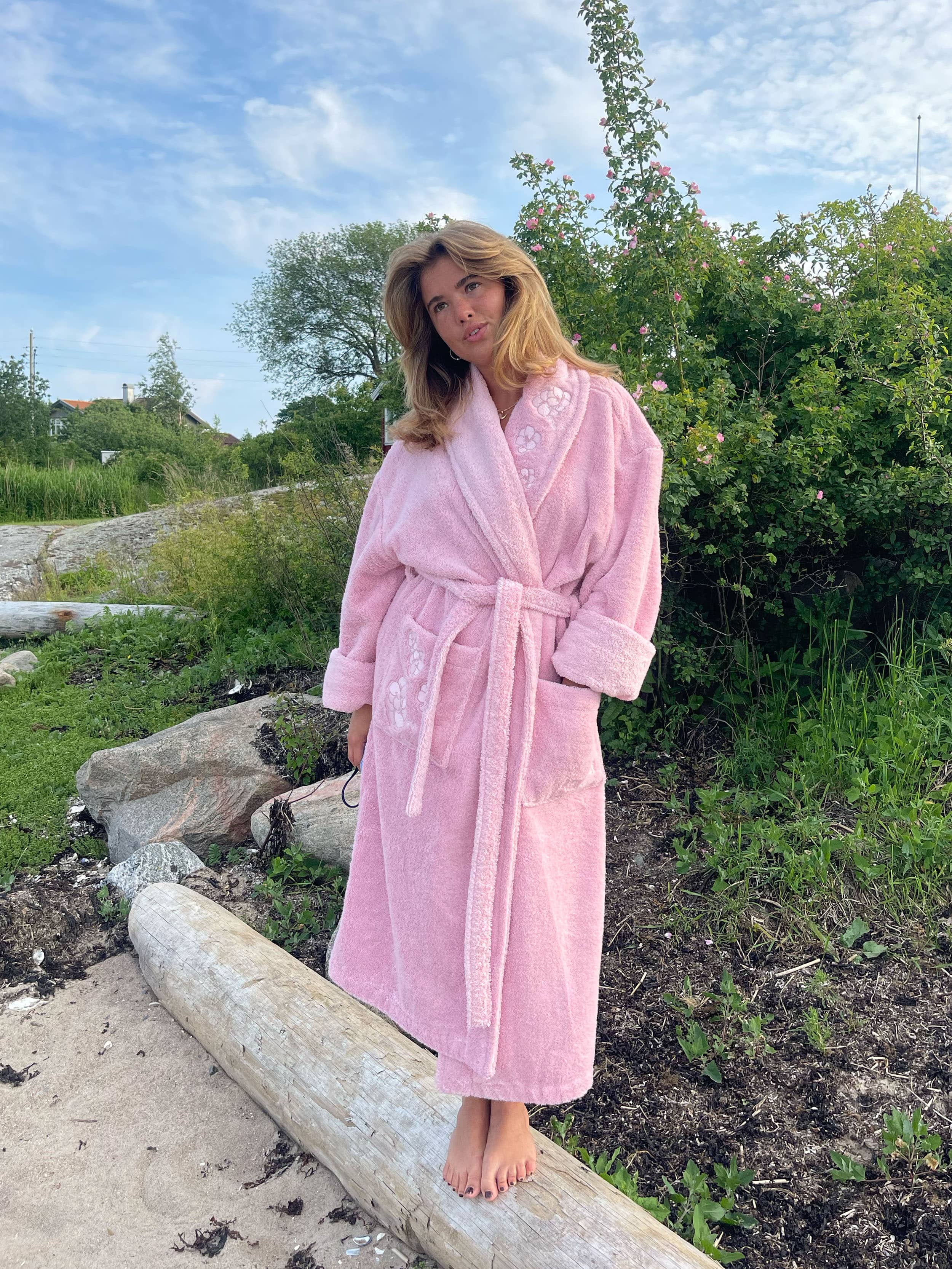 ROBE de FLEURS ピンク XSサイズあり【Glossy/グロッシー】クロスホルター