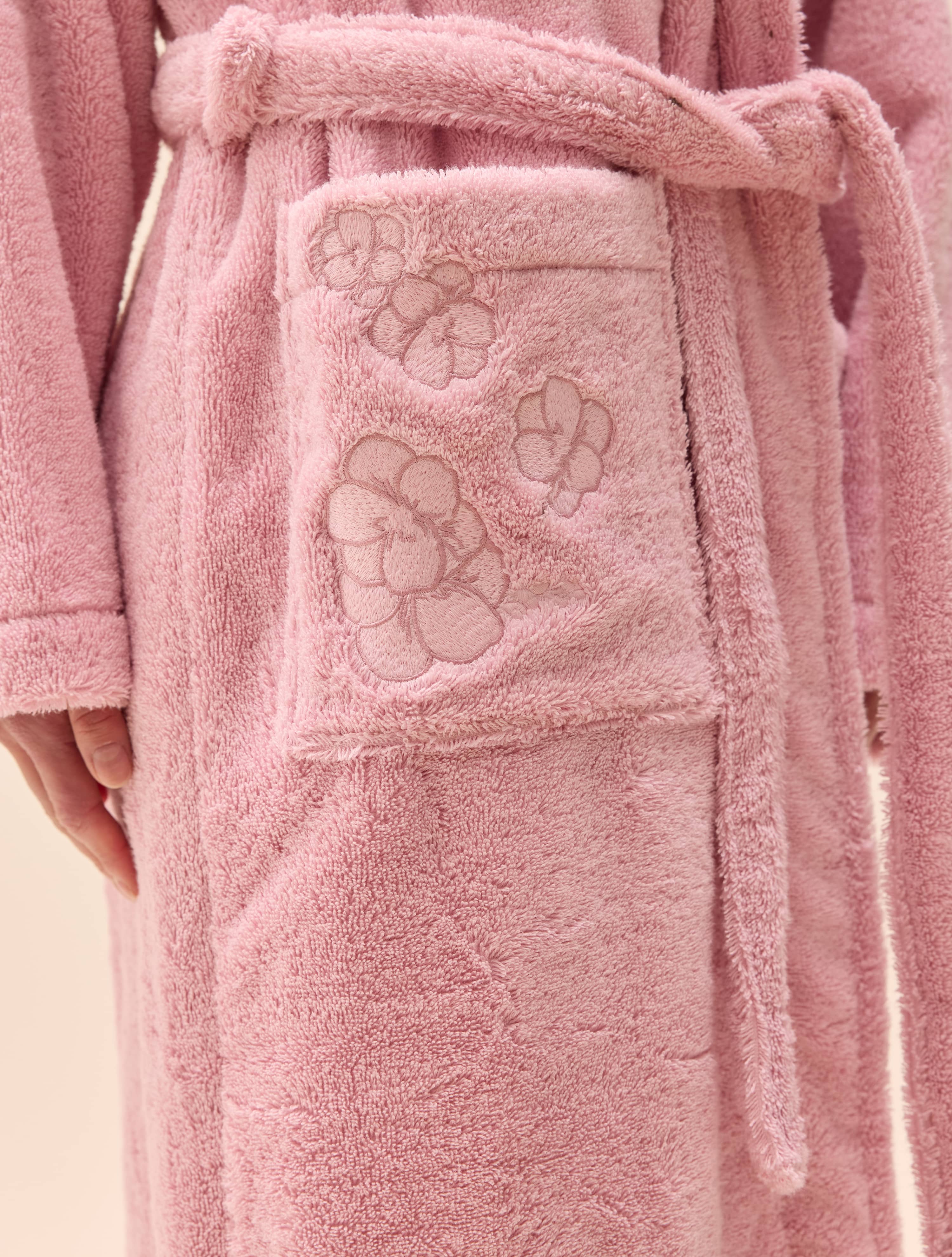 Bath Robe Pink Flower - Pink | Djerf Avenue