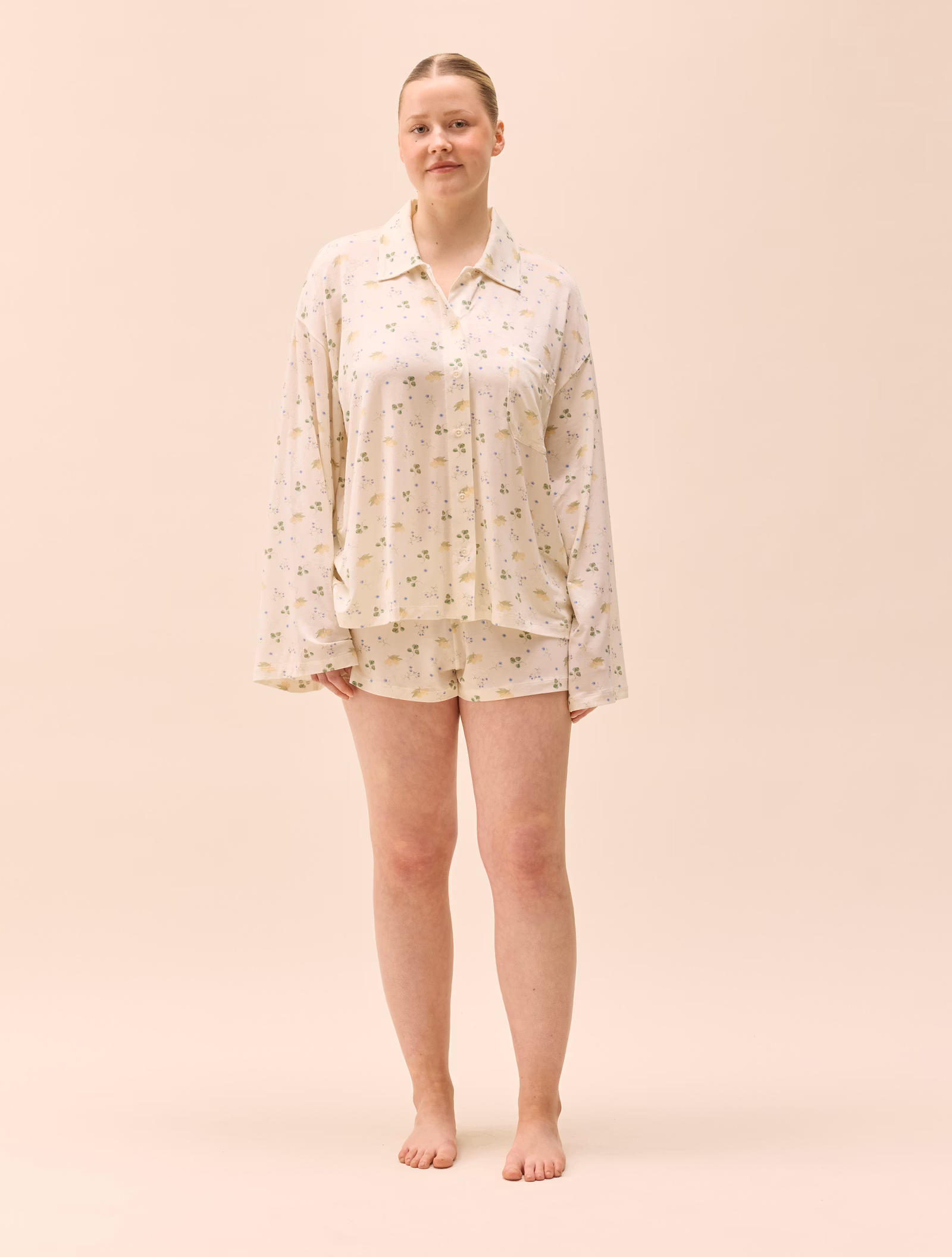 Go Slow Short Shorts Marula Bloom
