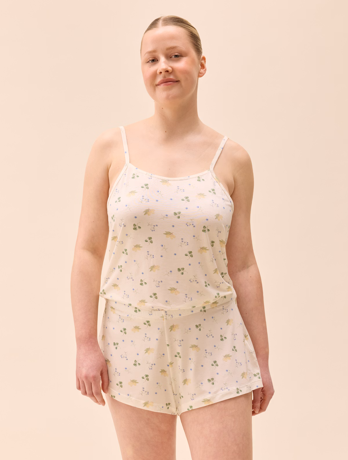 Go Slow Short Shorts Marula Bloom