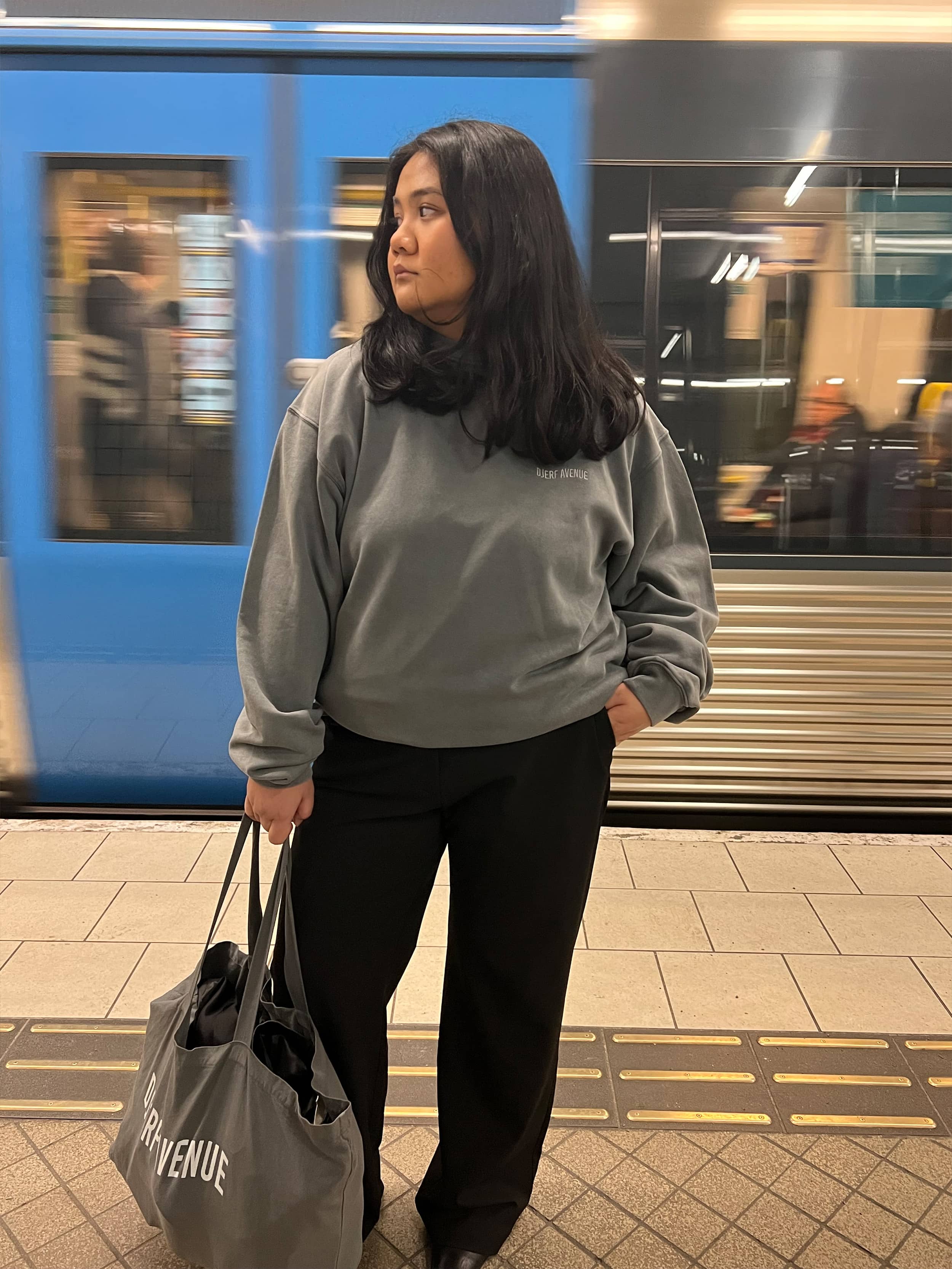 Staple Sweatshirt Washed Grey - Washed grey | Djerf Avenue