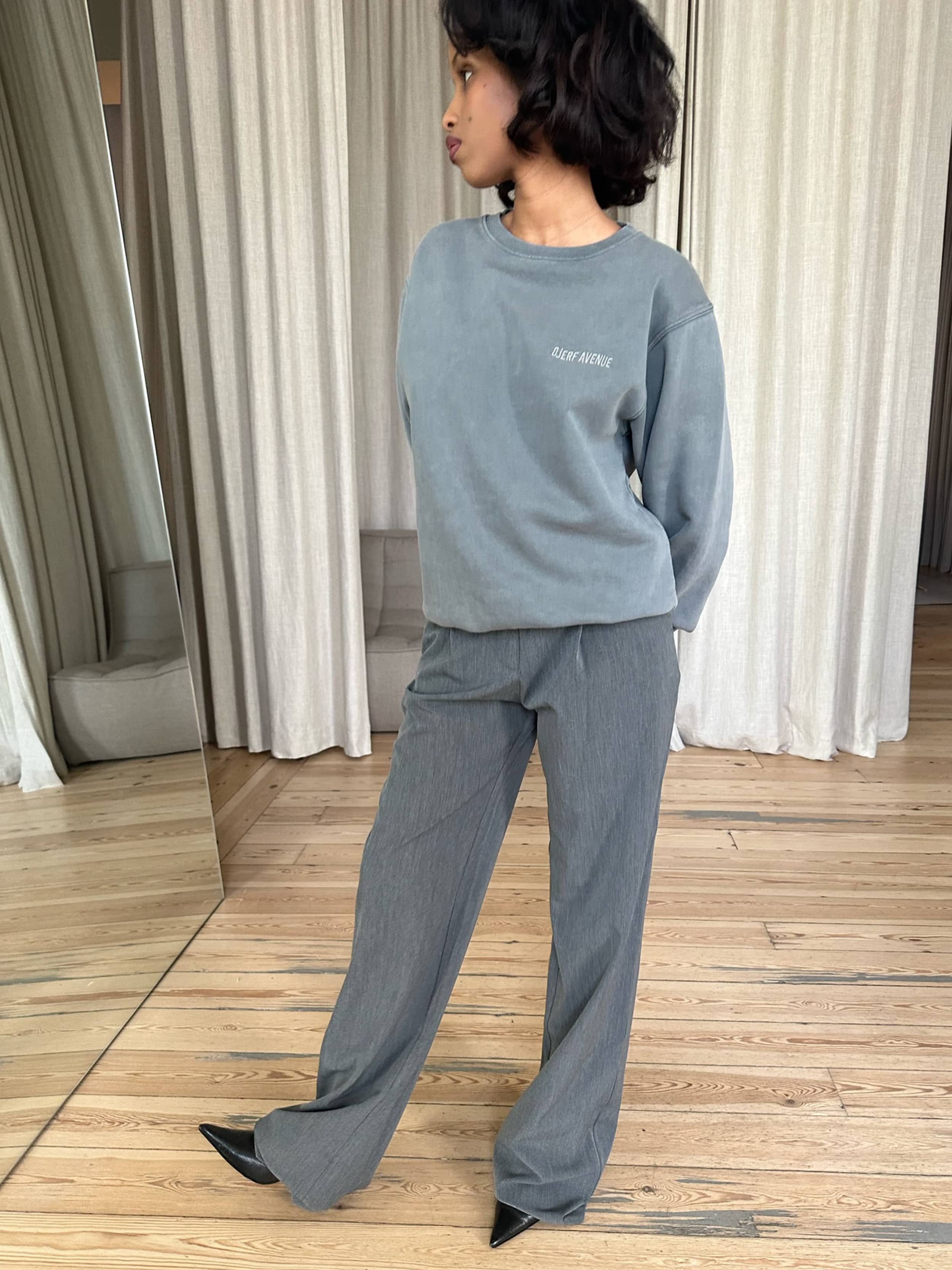 Staple Sweatshirt Washed Grey - Washed grey | Djerf Avenue