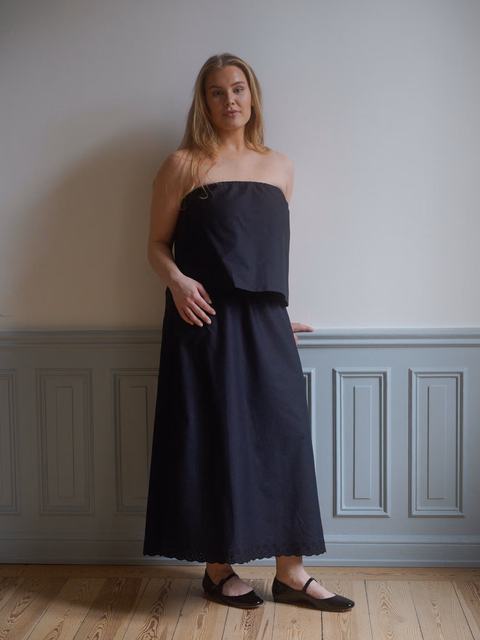 Breezy Midi Skirt Black