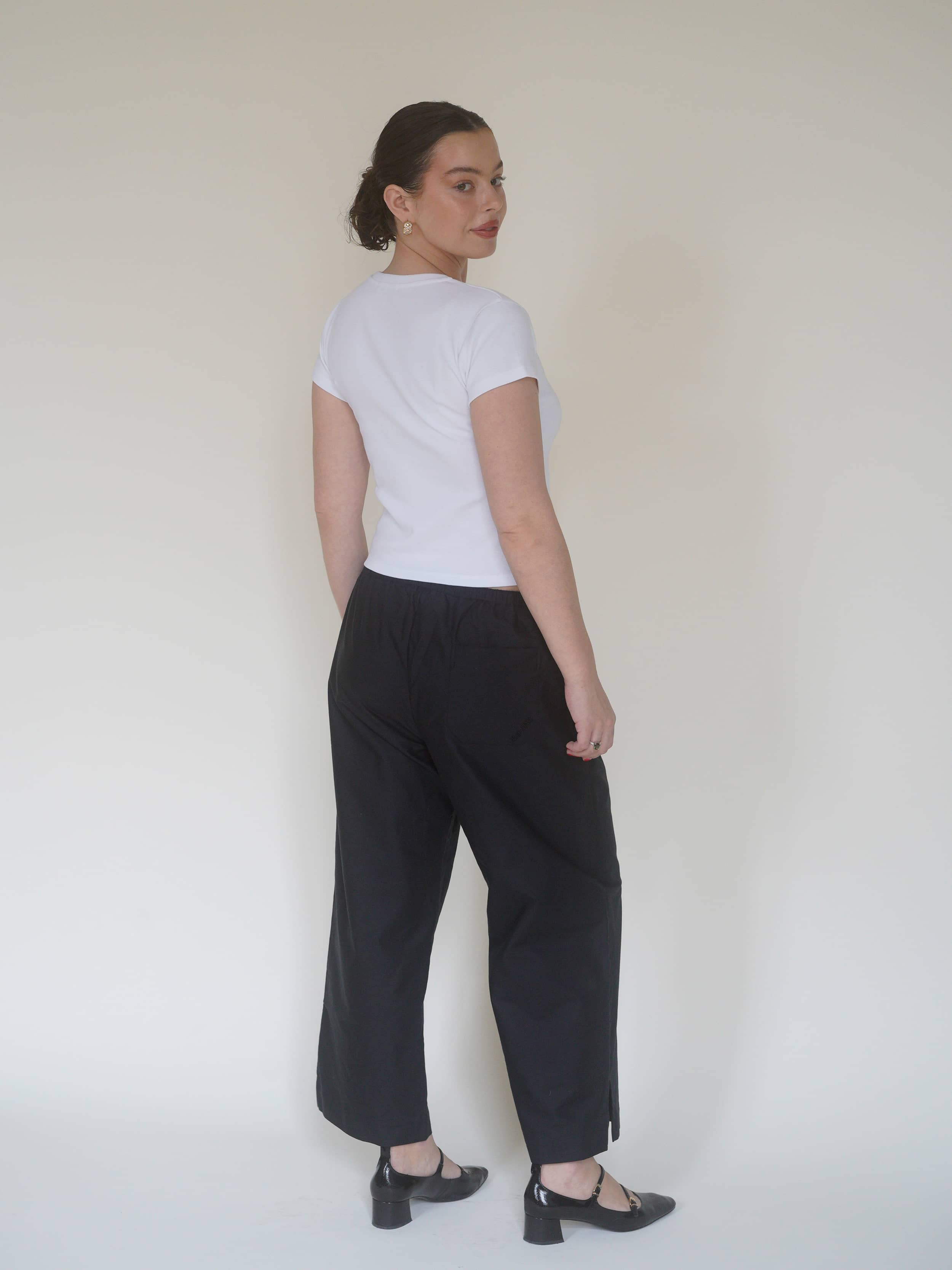 Breezy Ankle Pants Black - Black | Djerf Avenue