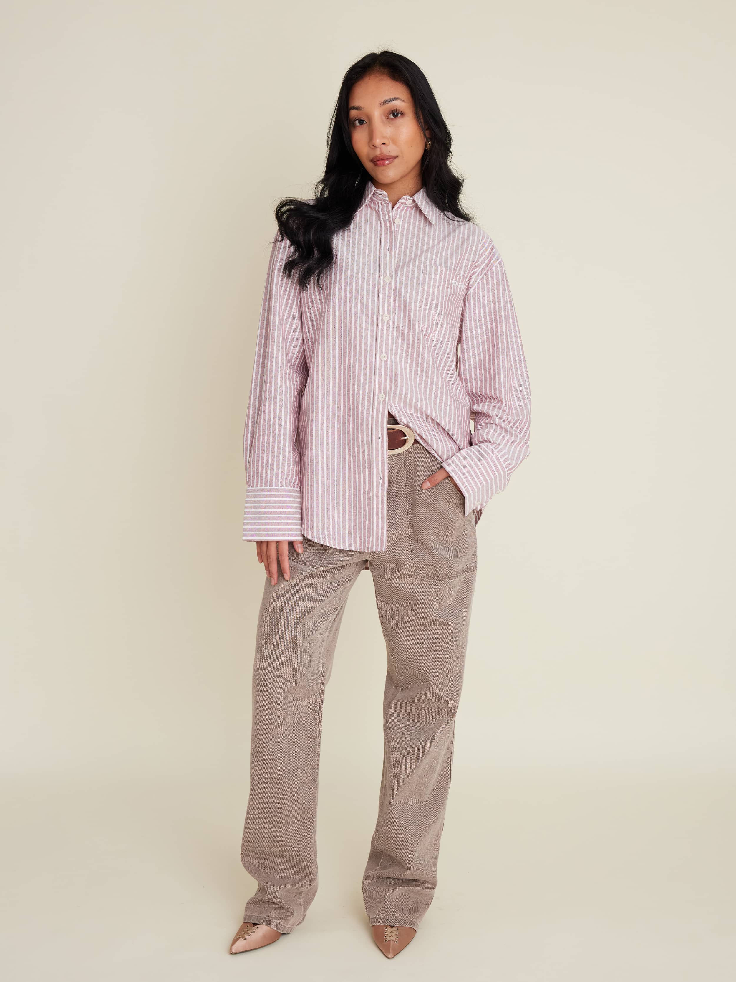 Djerf Avenue シャツ Breezy Classic Shirt Burgundy Stripe - Burgundy Stripe