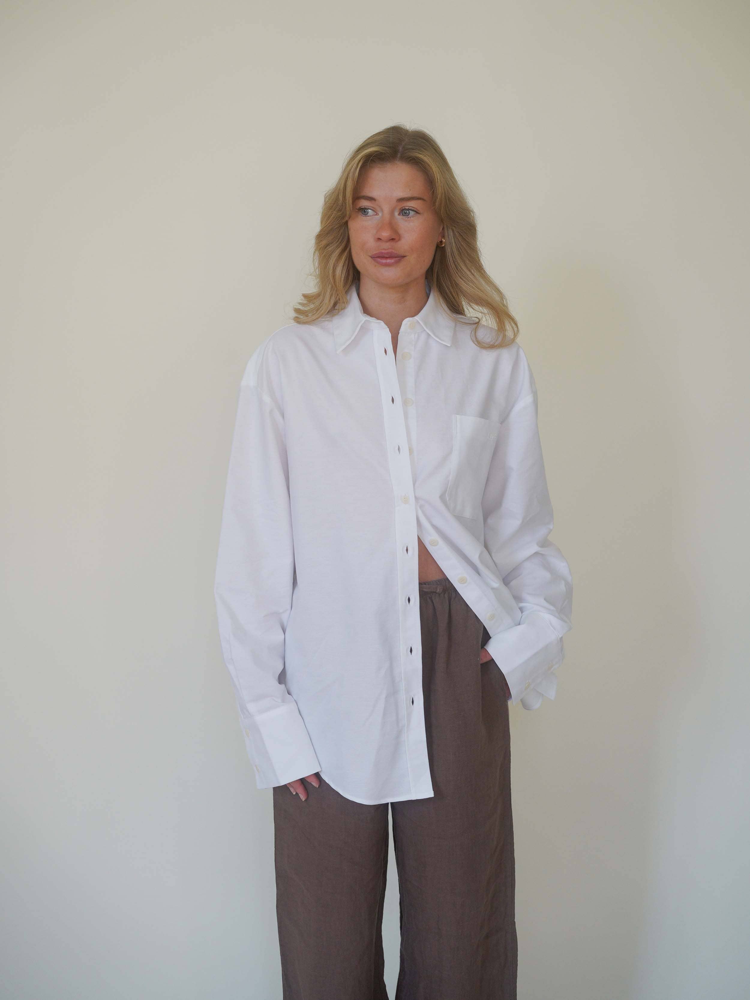 Breezy Classic Shirt White - White | Djerf Avenue