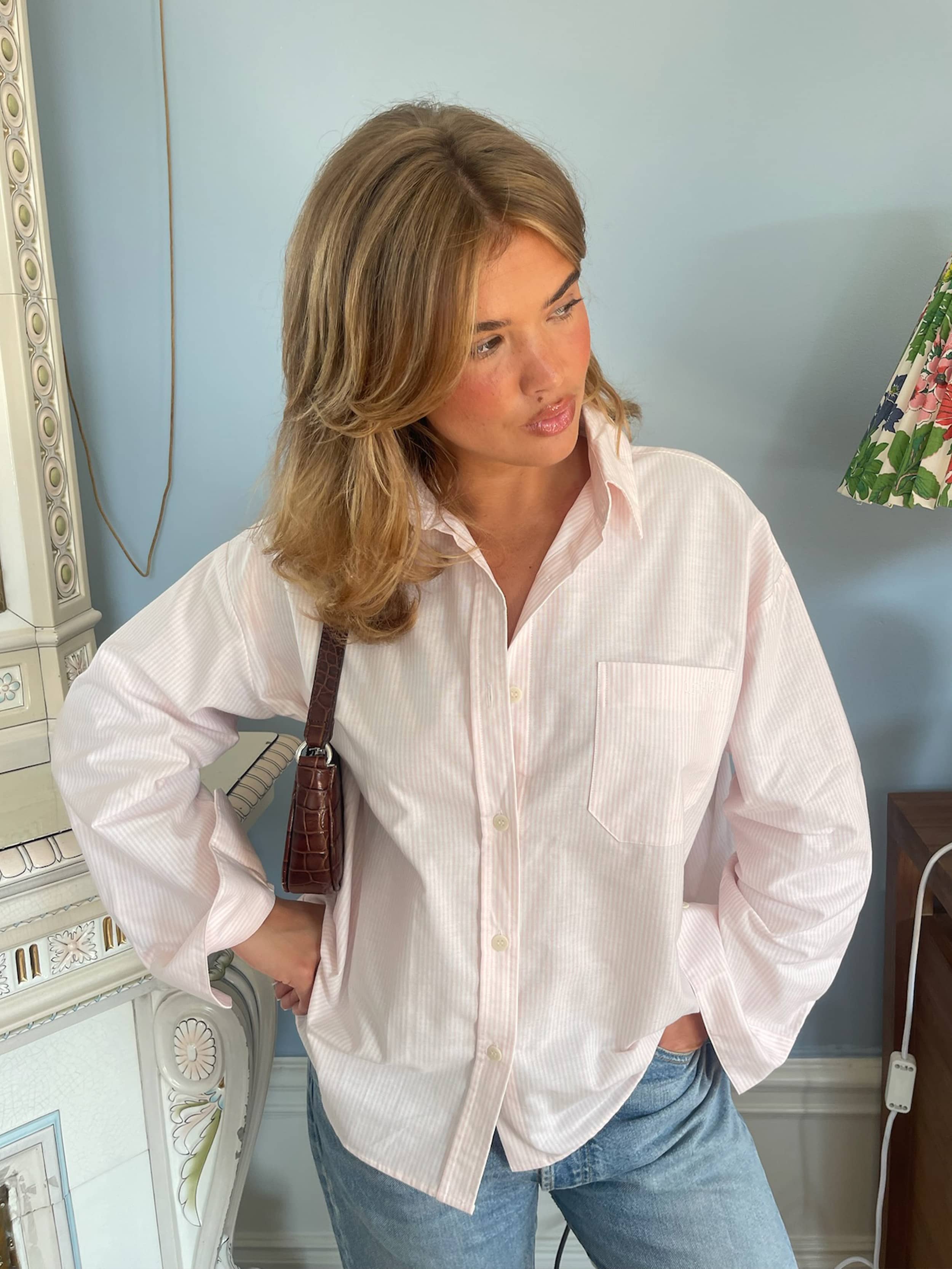 Djerf Avenue シャツ Breezy Classic Shirt Burgundy Stripe - Burgundy Stripe