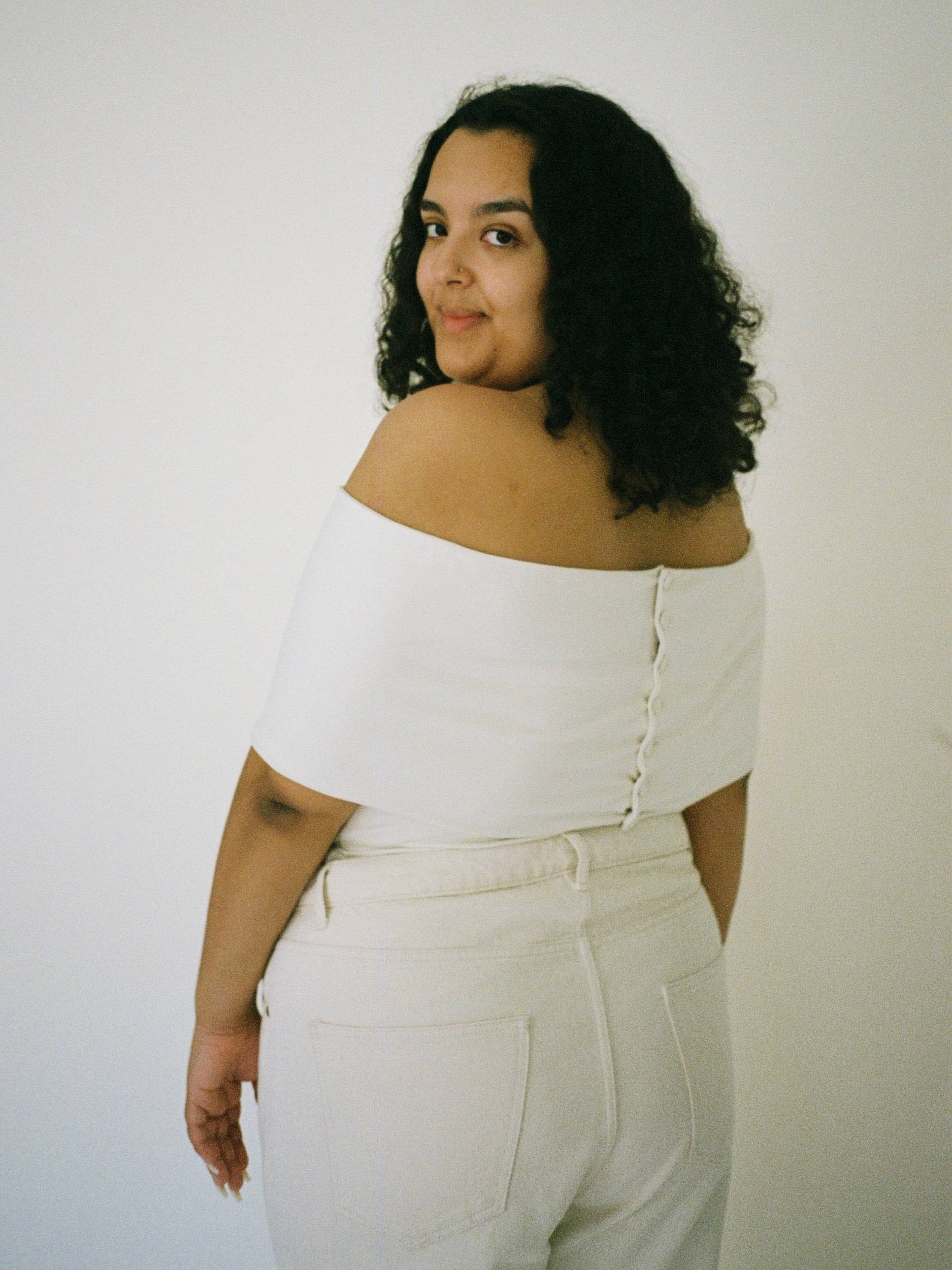 Selenite Off Shoulder Top Cream - Cream | Djerf Avenue