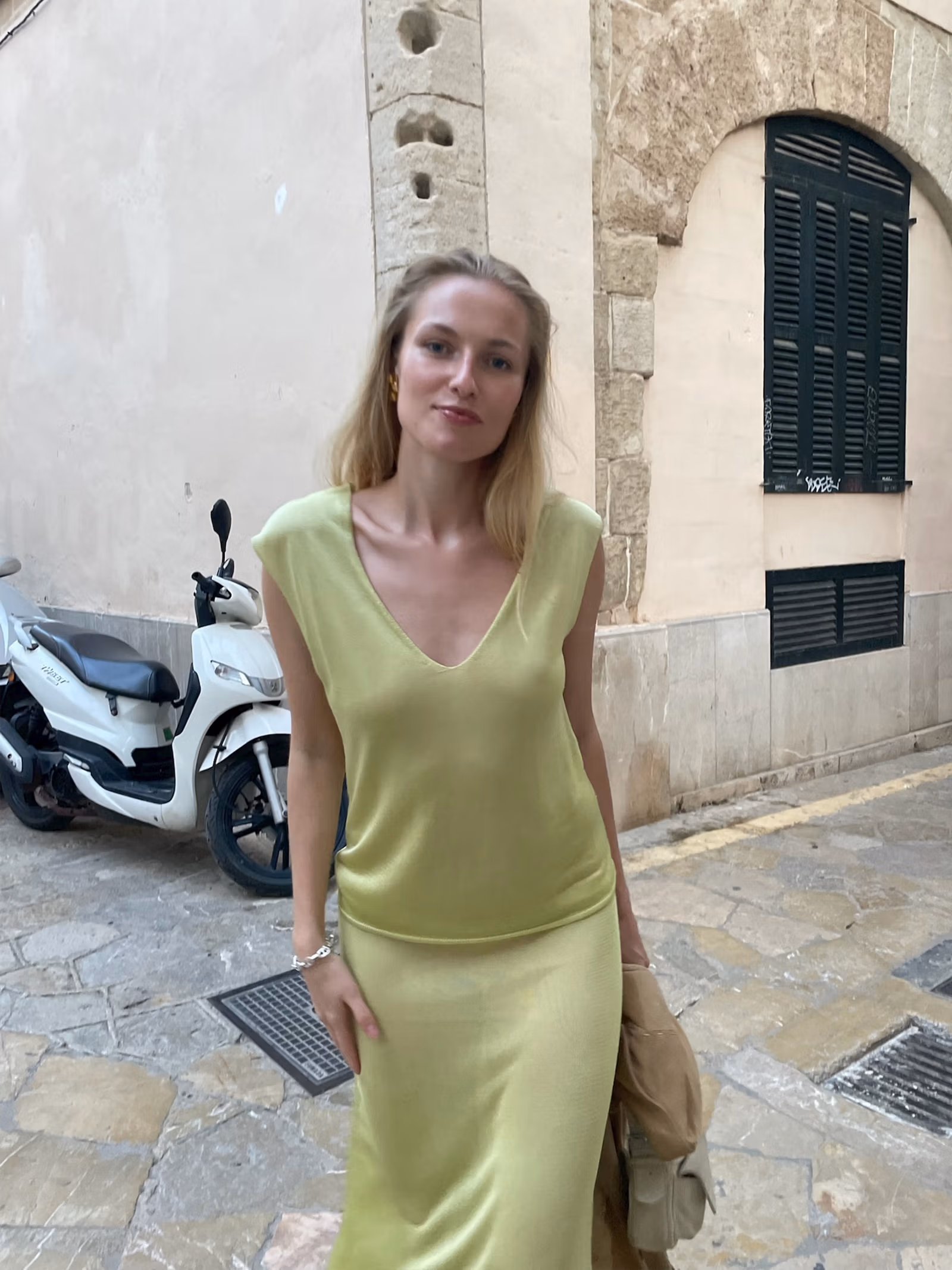 Peridot V-neck Top Green