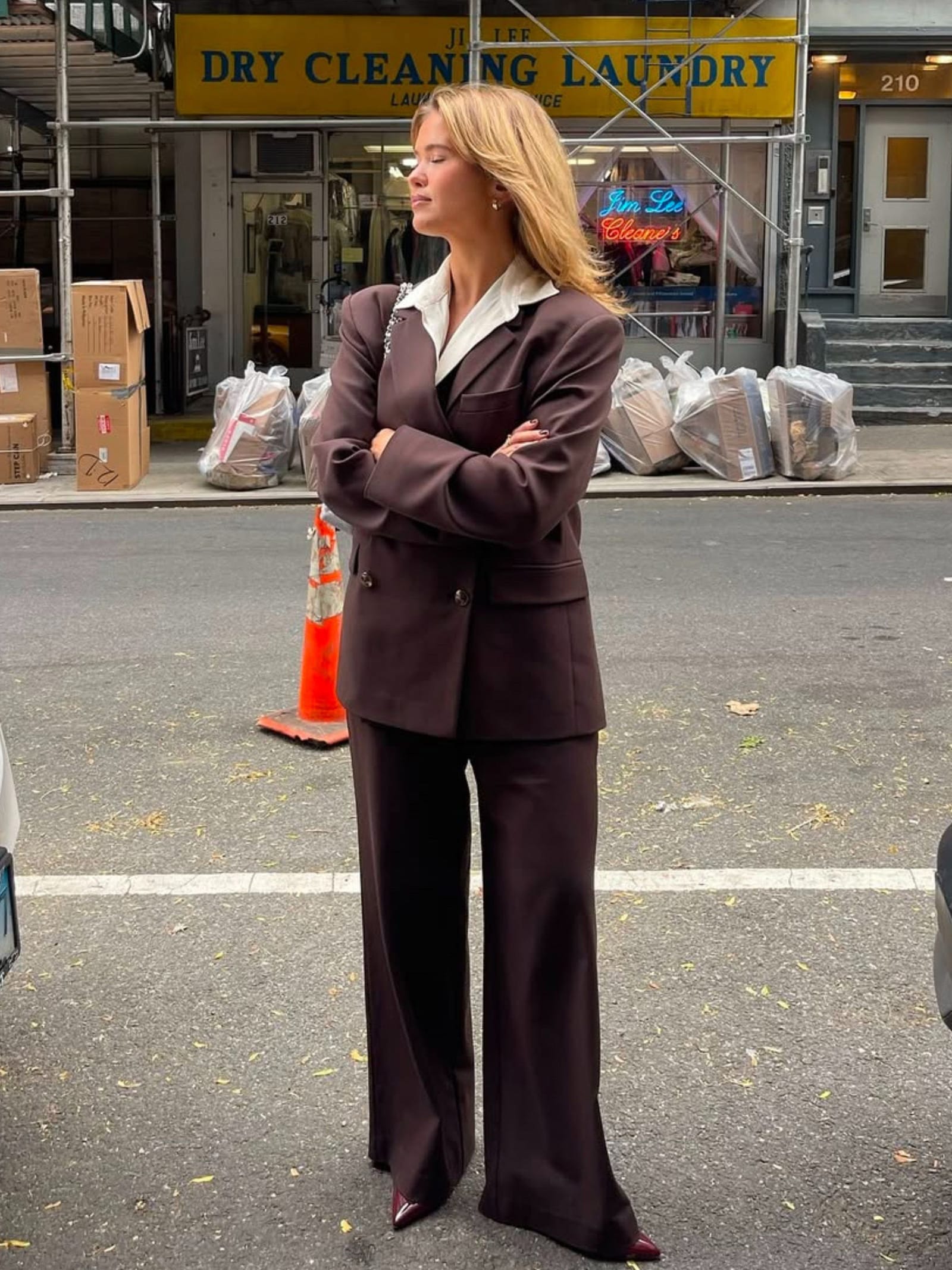 Essential Blazer Brown