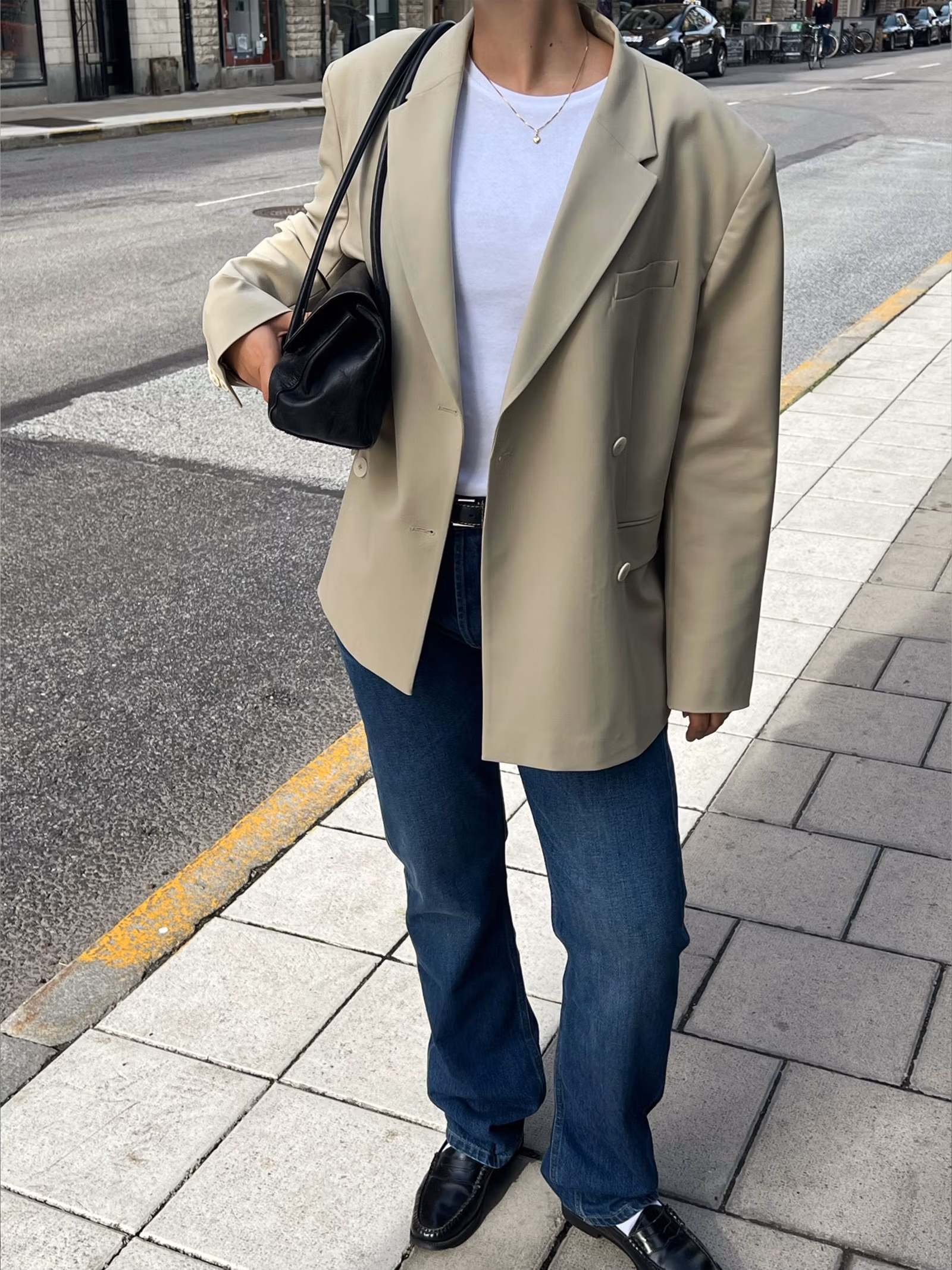 Essential Blazer Greige