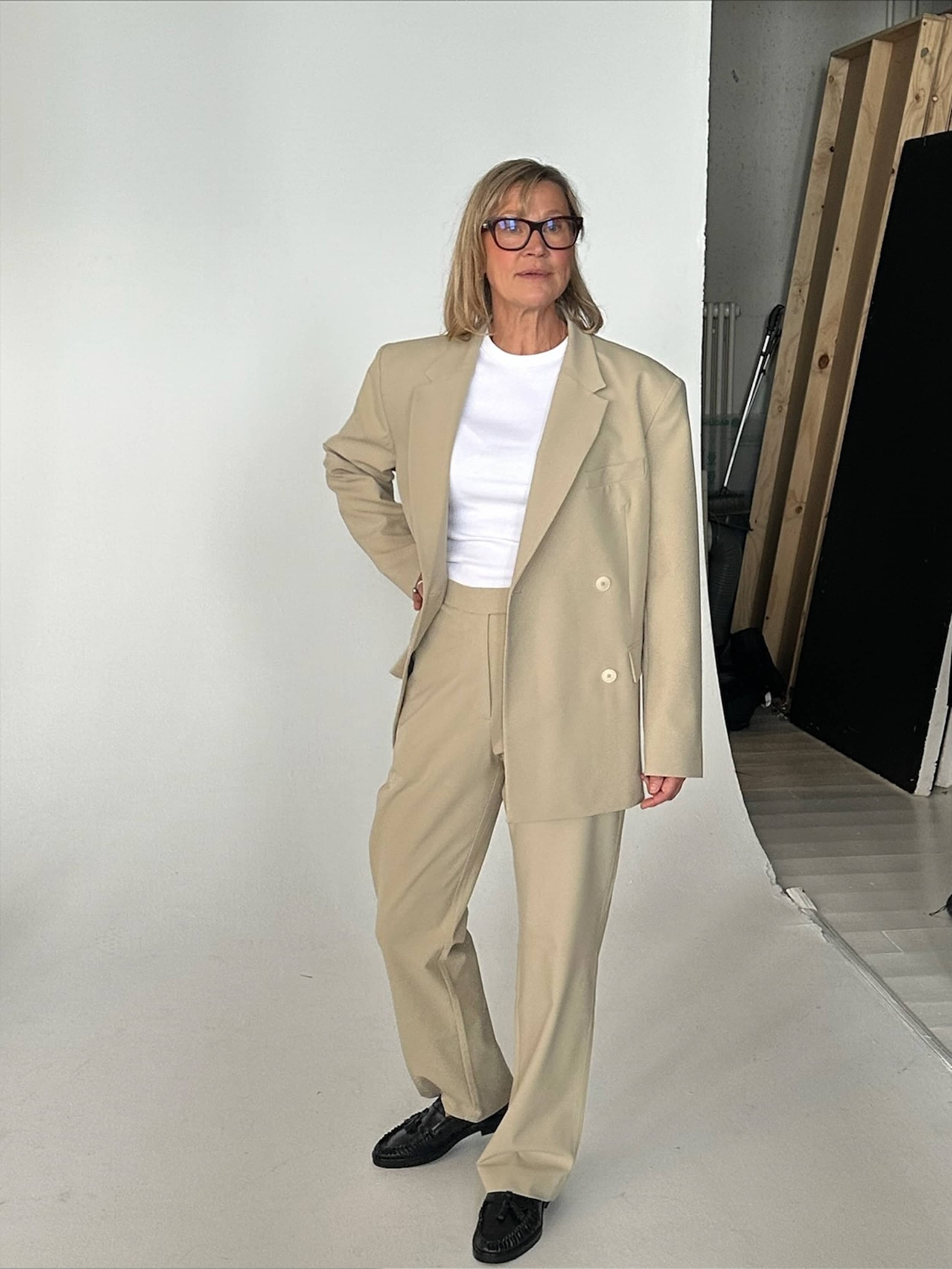 Essential Blazer Greige - Greige | Djerf Avenue