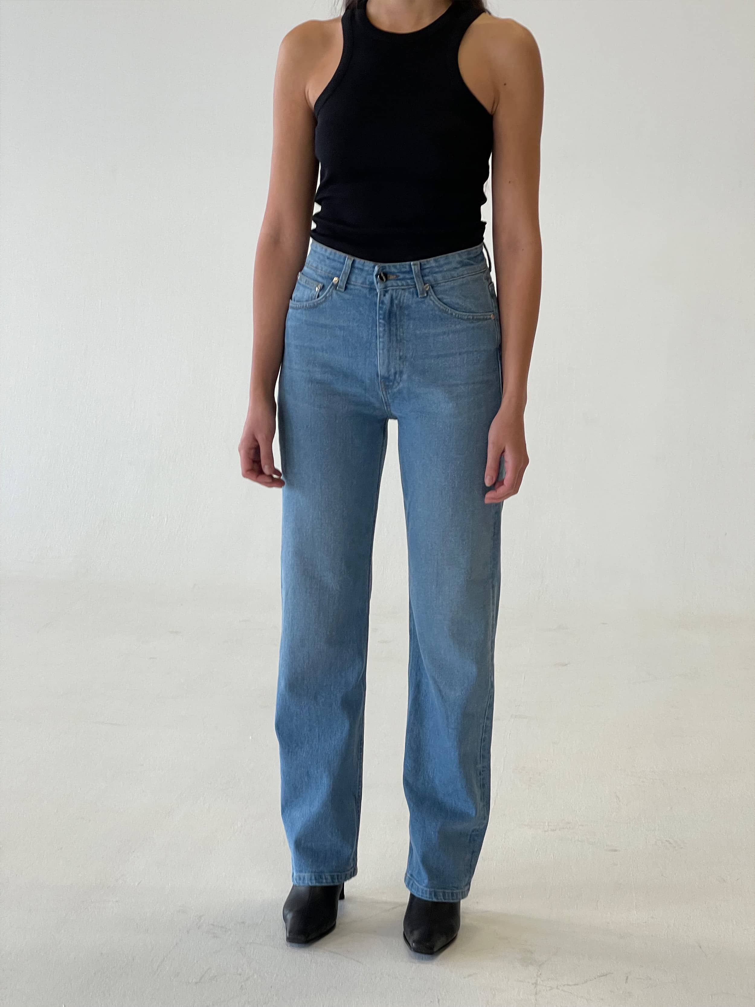 Straight Jeans Mid Blue - Mid blue | Djerf Avenue