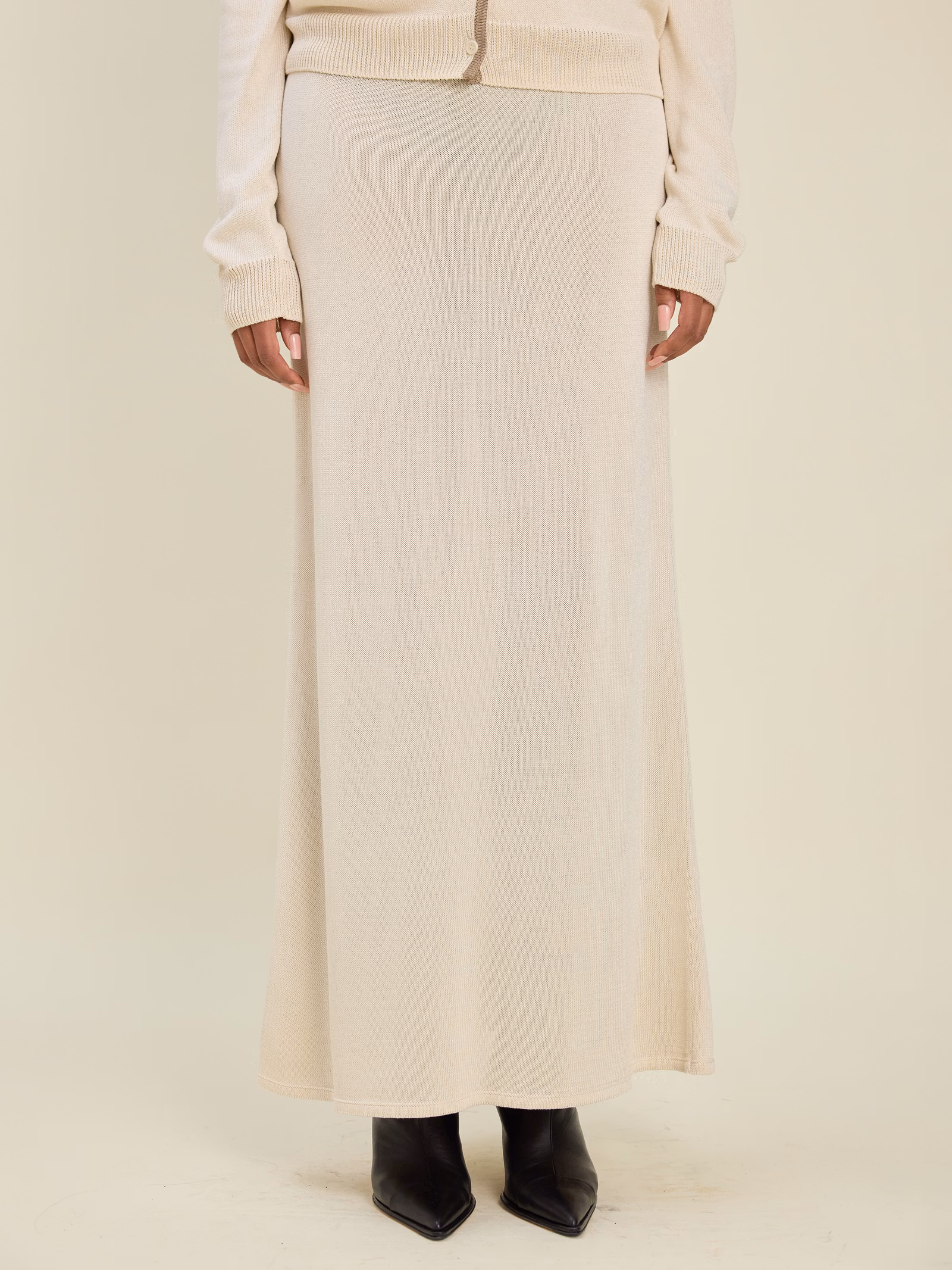 Contrast Midi Skirt Ivory