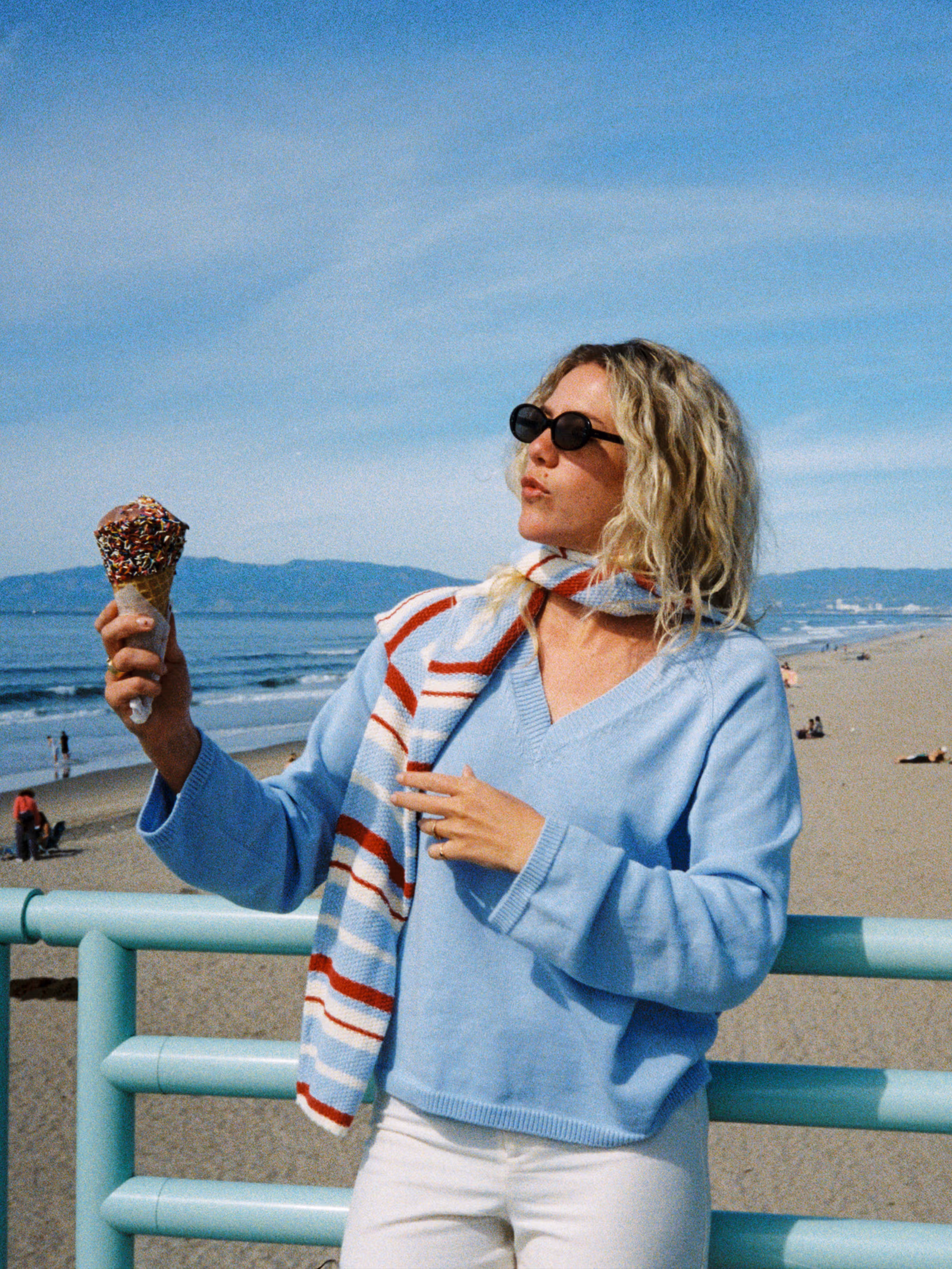 V-ringad Tröja Ljusblå