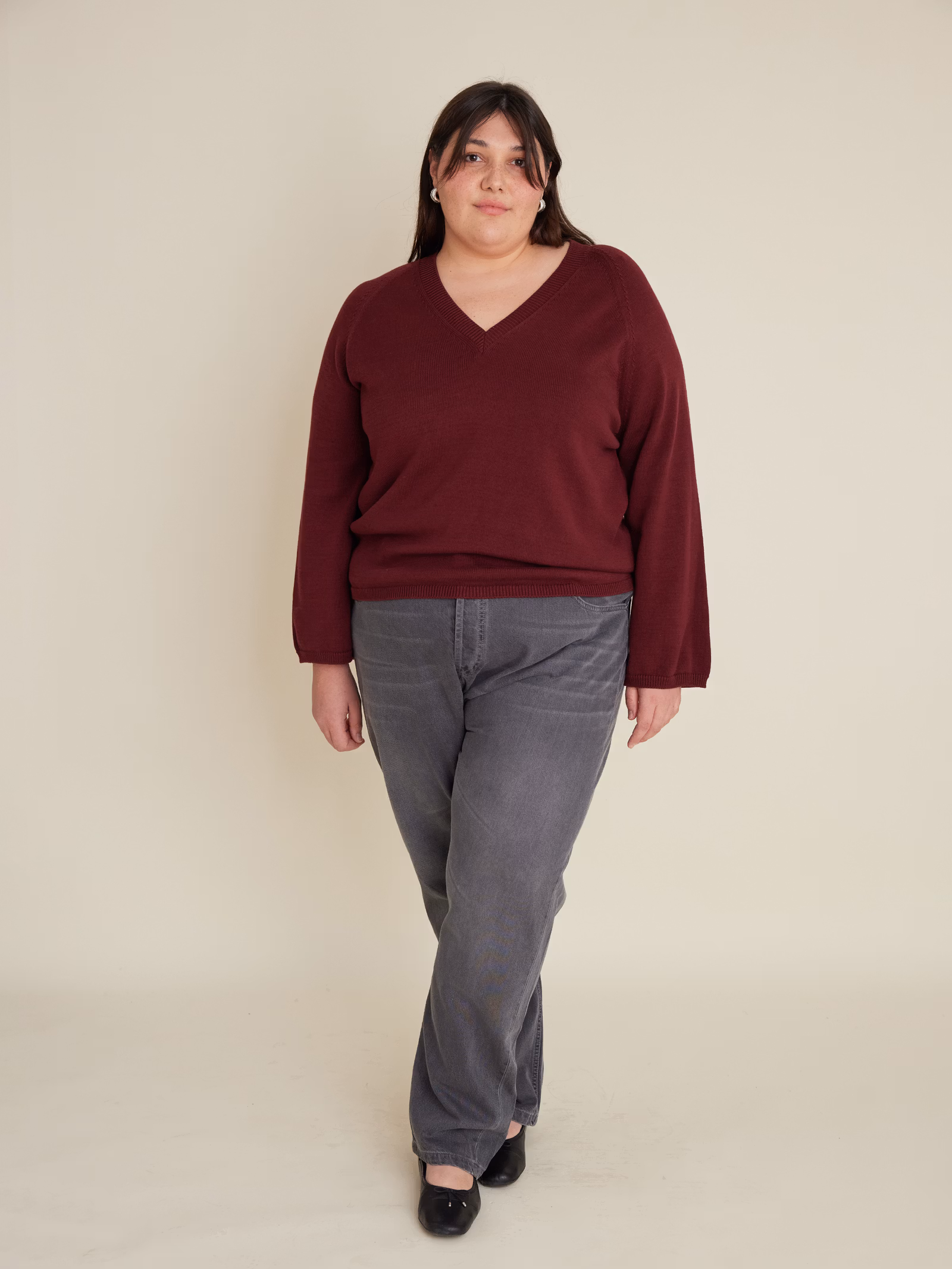 V-neck Sweater Burgundy
