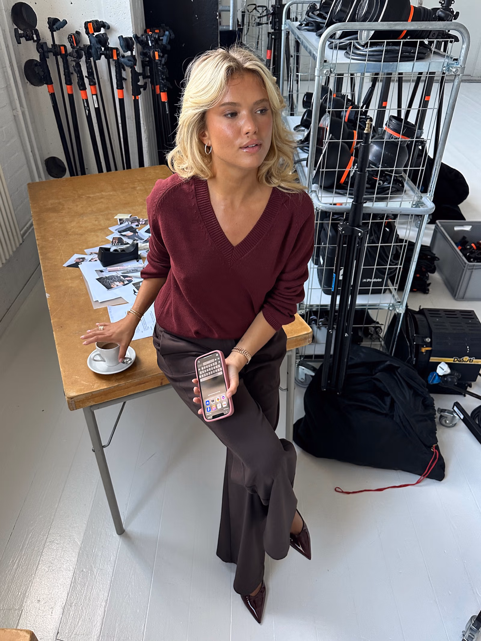 V-neck Sweater Burgundy