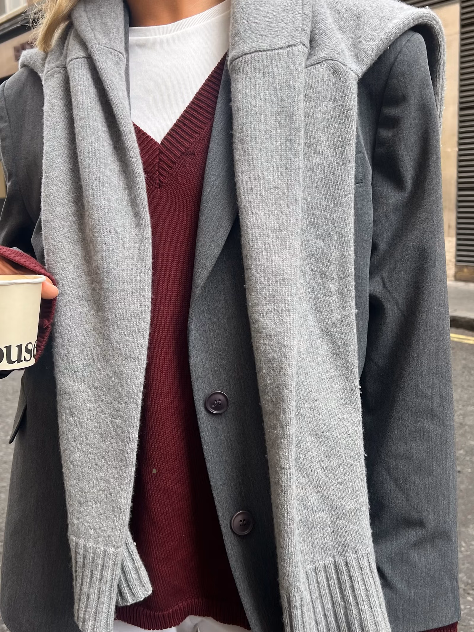 V-neck Sweater Burgundy