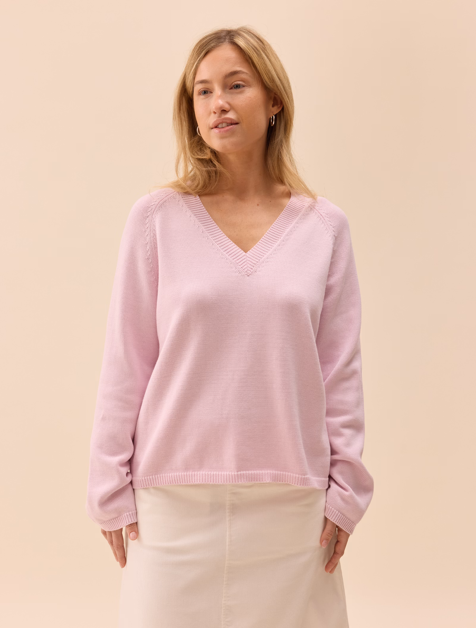 V-neck Sweater Lilac