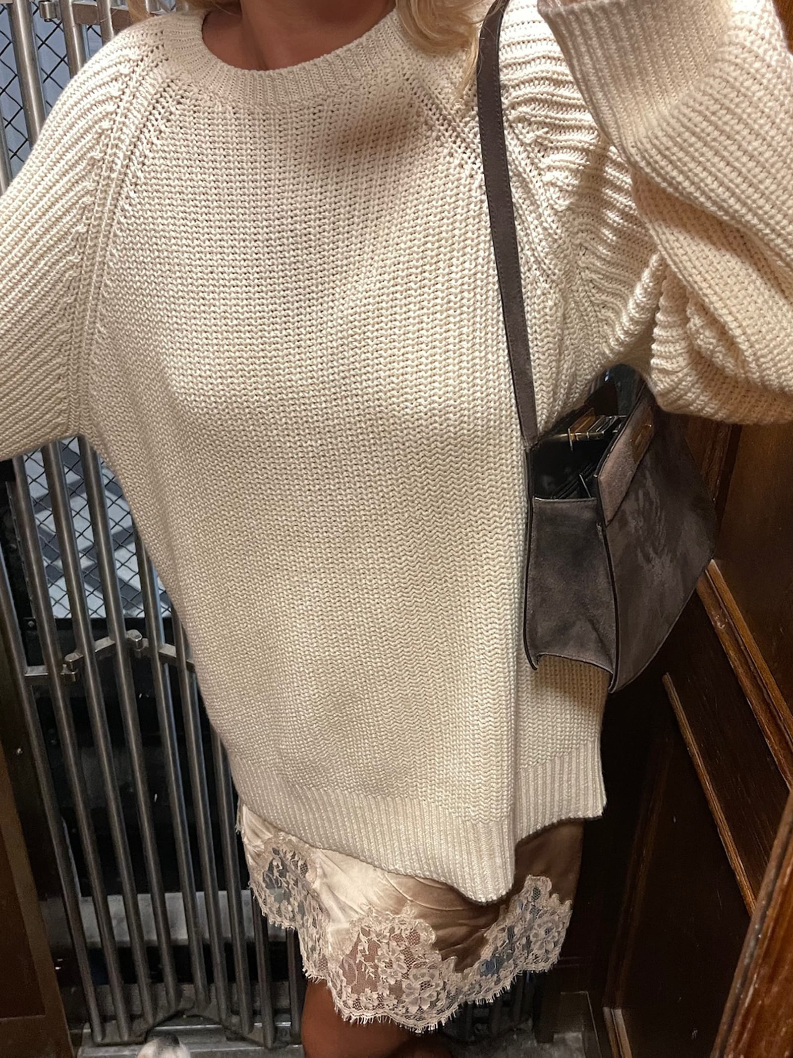 Chunky Raglan Roundneck Off White