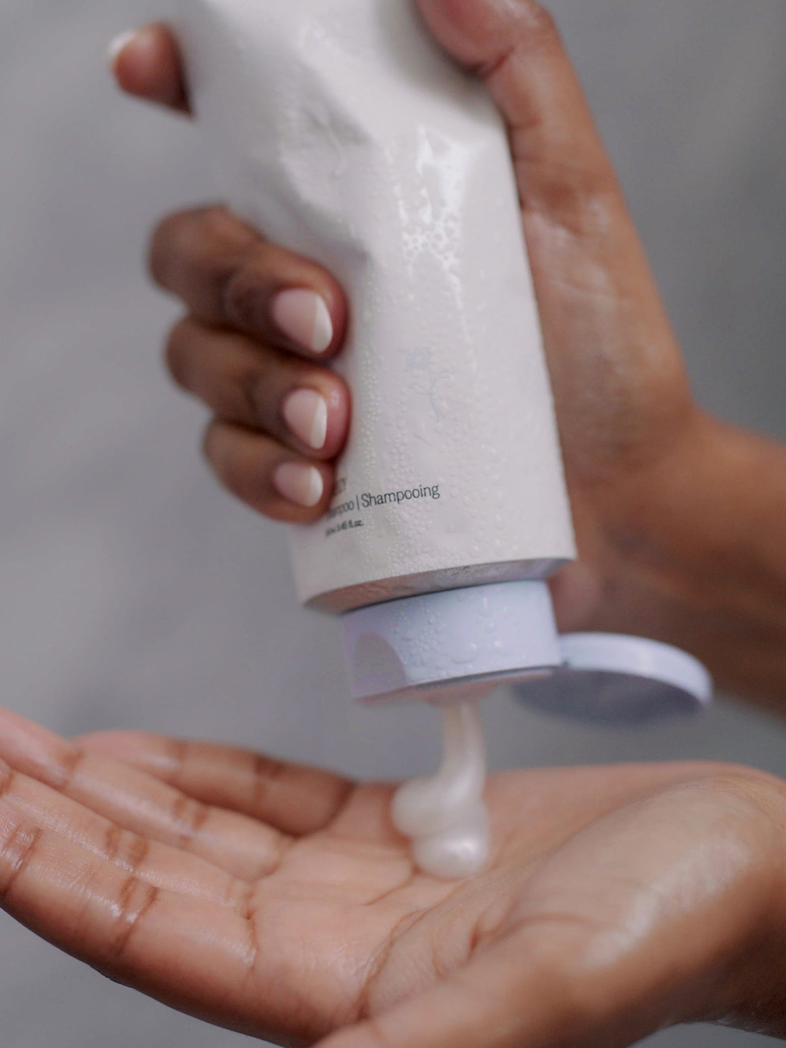 Breezy Weightless Shampoo