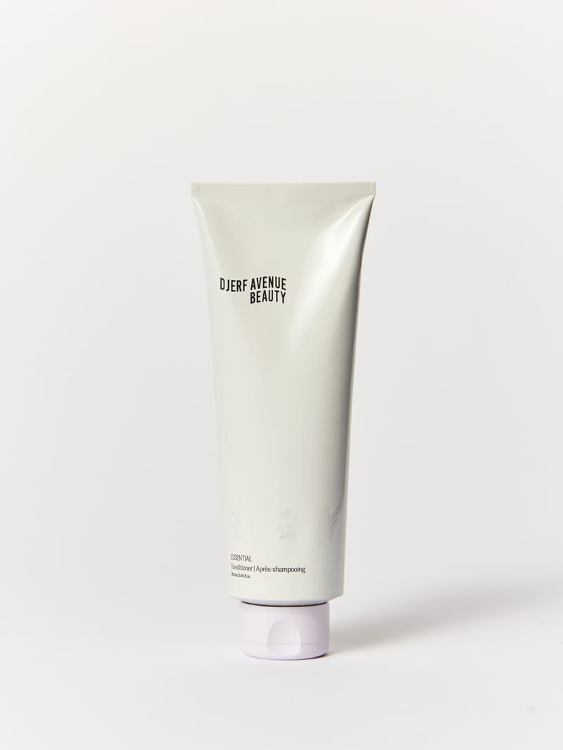 Essential Moisture Conditioner