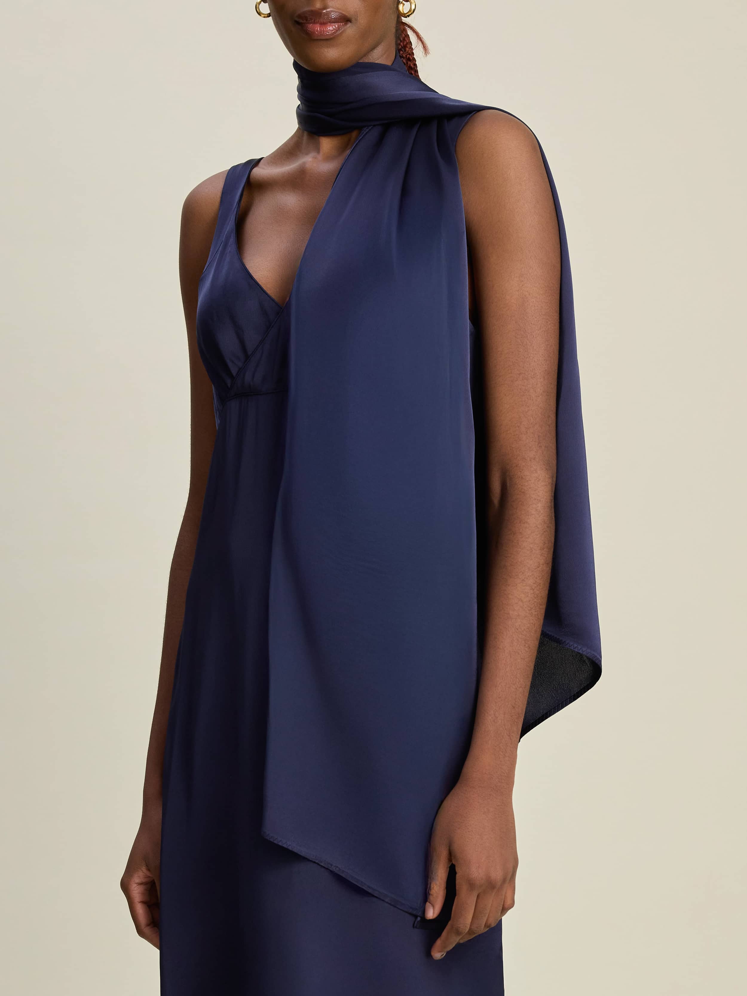 Evening Scarf Midnight Blue by Djerf Avenue