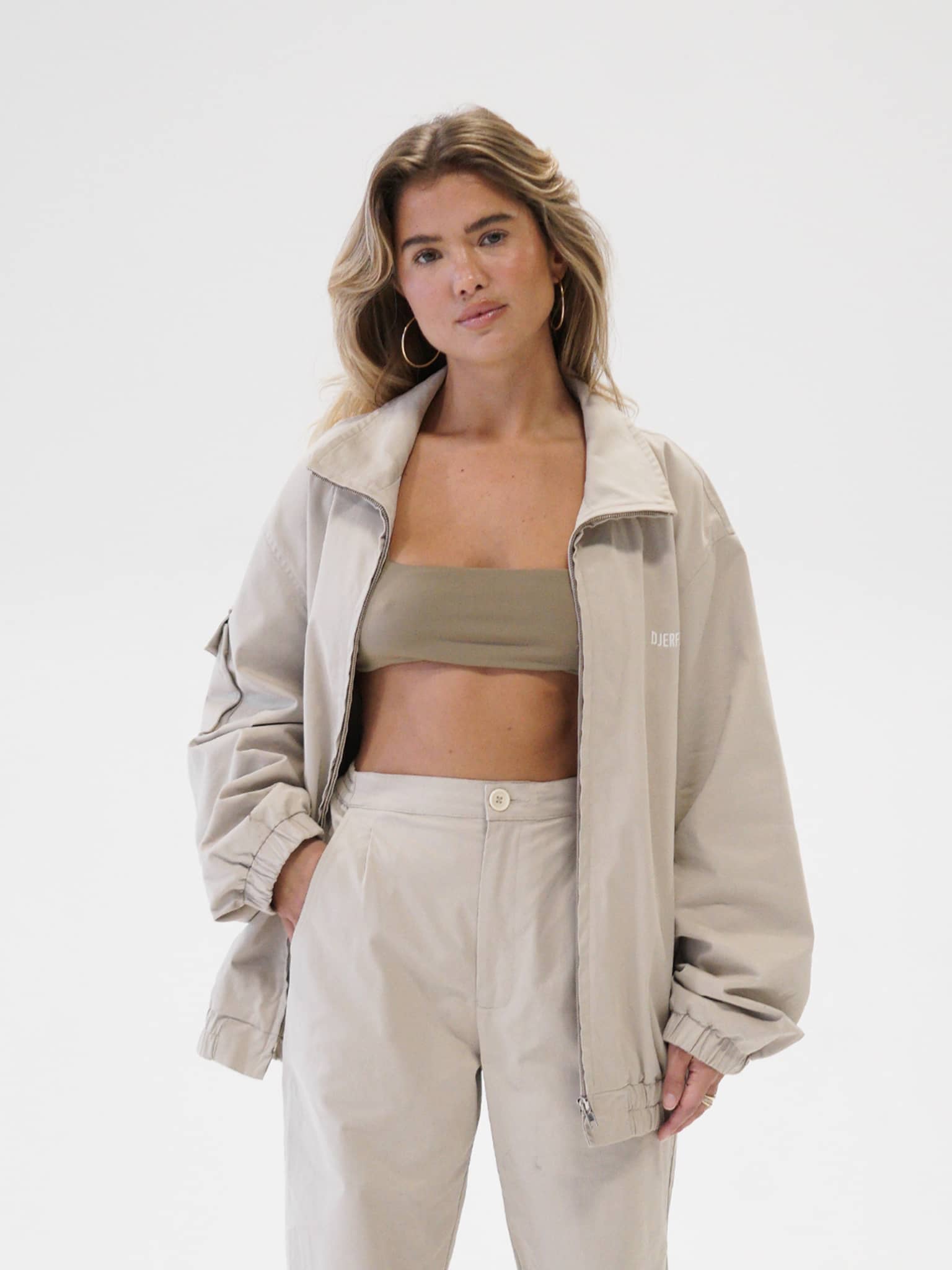 Cotton On The Go Jacket Sand - Sand | Djerf Avenue