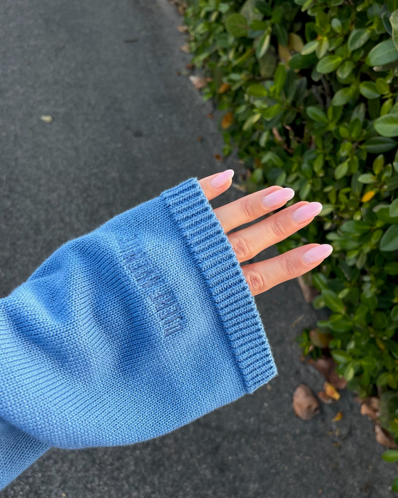 Roundneck Sweater Sky Blue