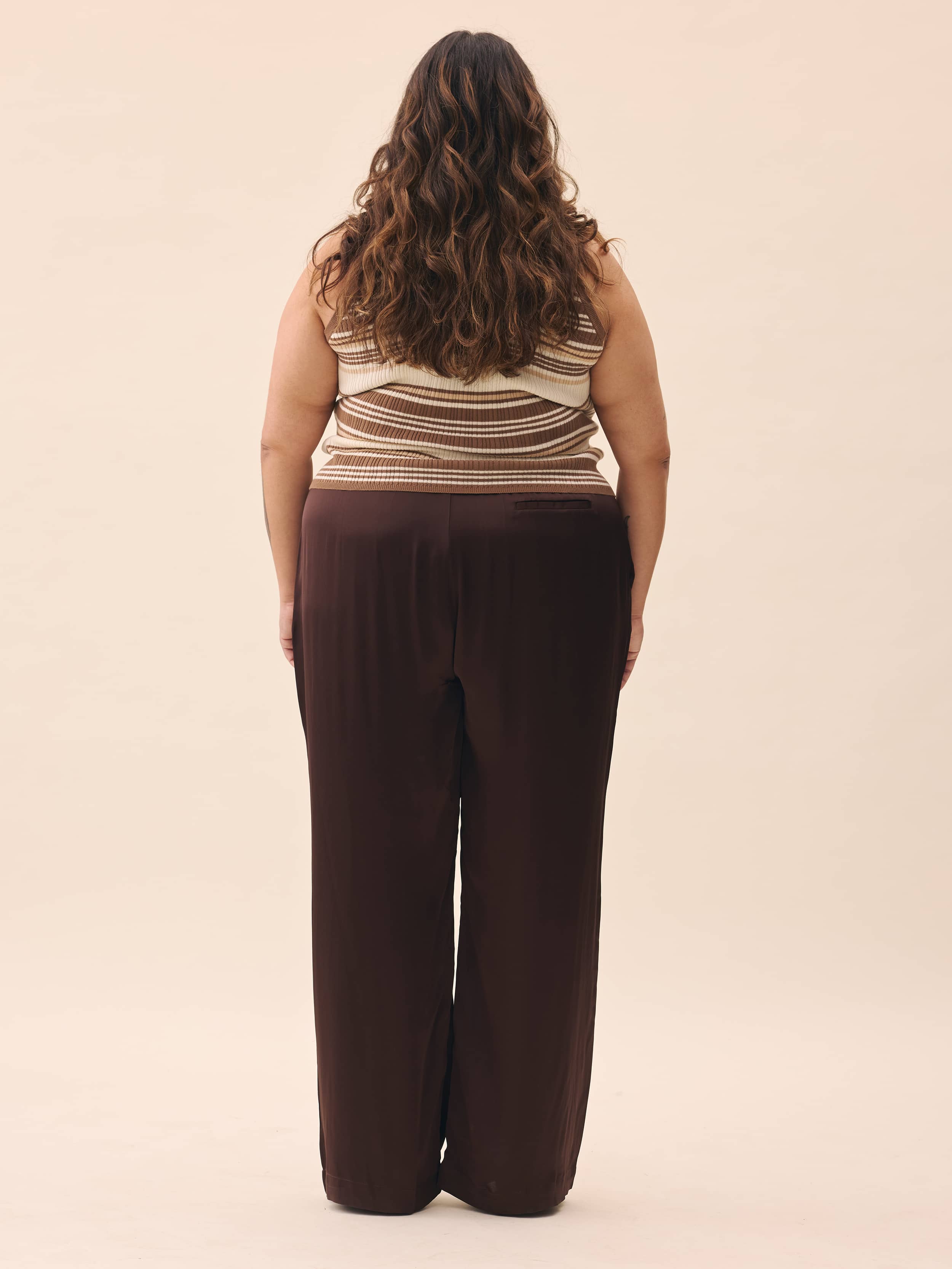 Satin Viscose Pants - Dark mocha | Djerf Avenue