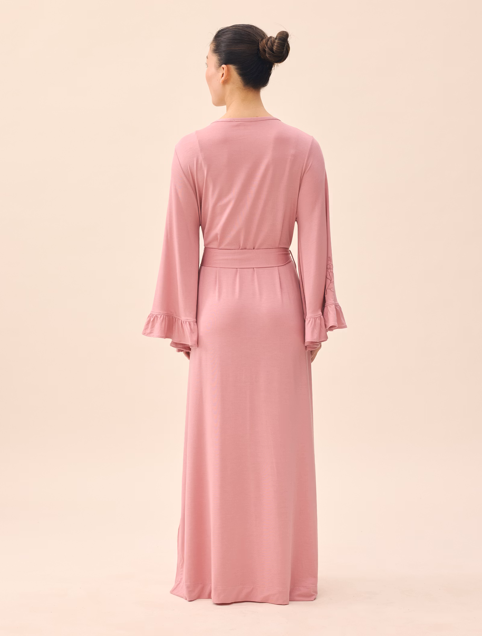 Go Slow Embroidered Robe Dusty Pink