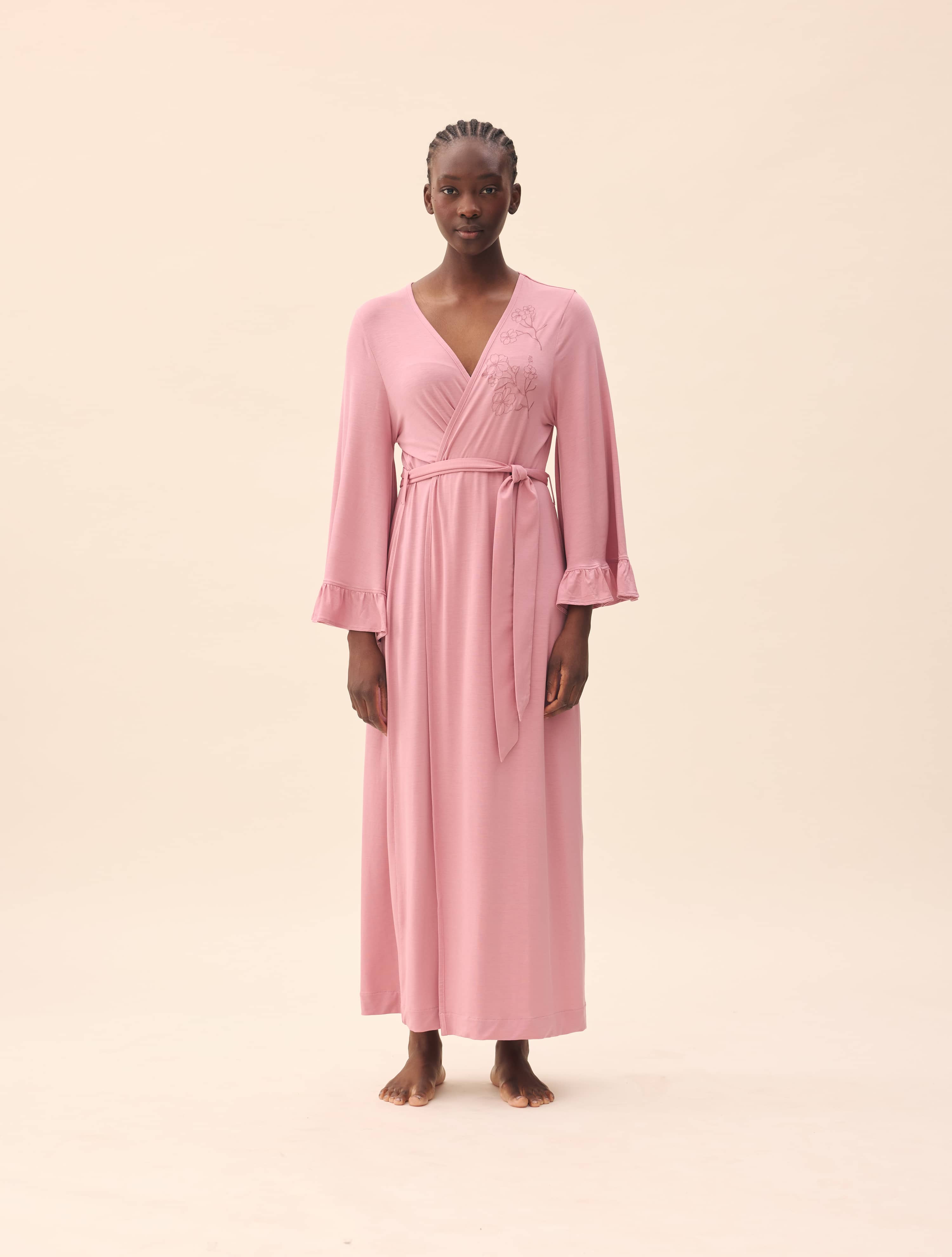 Go Slow Embroidered Robe Dusty Pink - Dusty Pink | Djerf Avenue