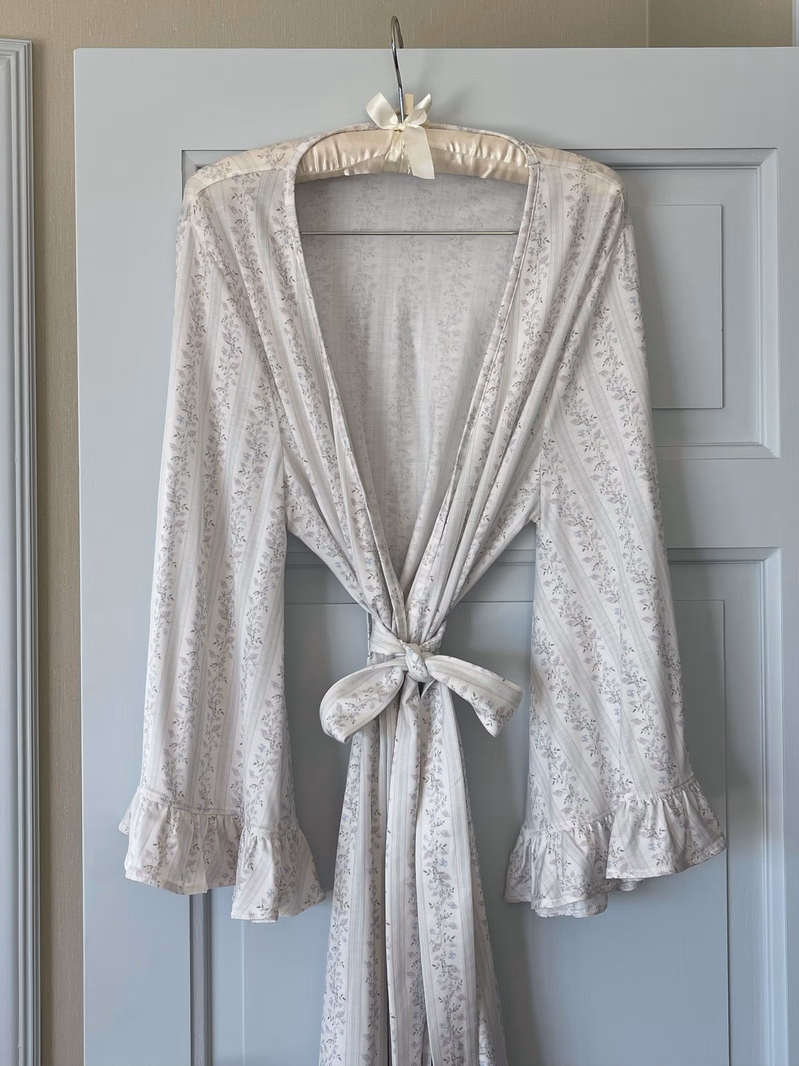 Go Slow Short Robe Lilac Dreams