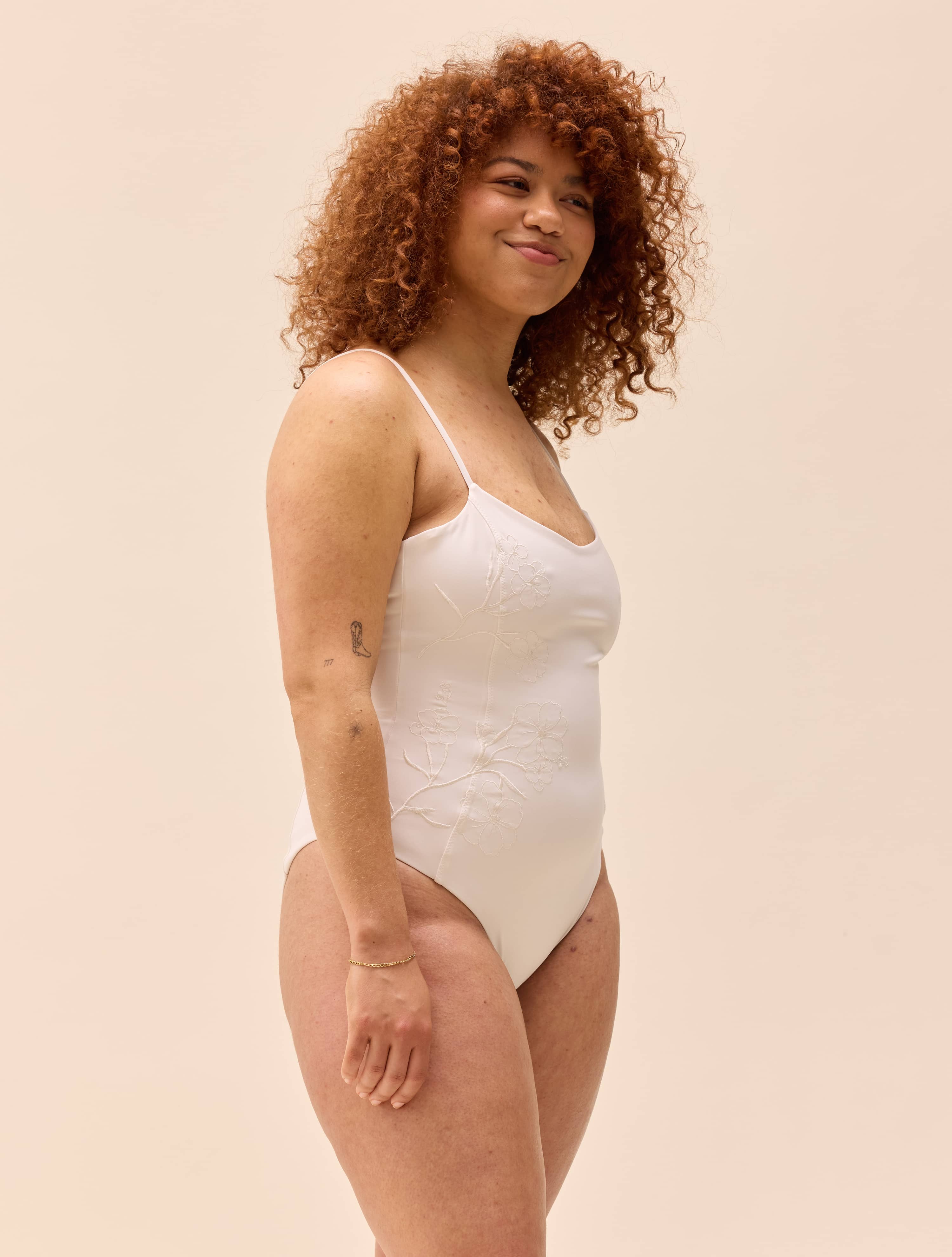 Embroidered Essential Swimsuit Cream - Cream | Djerf Avenue