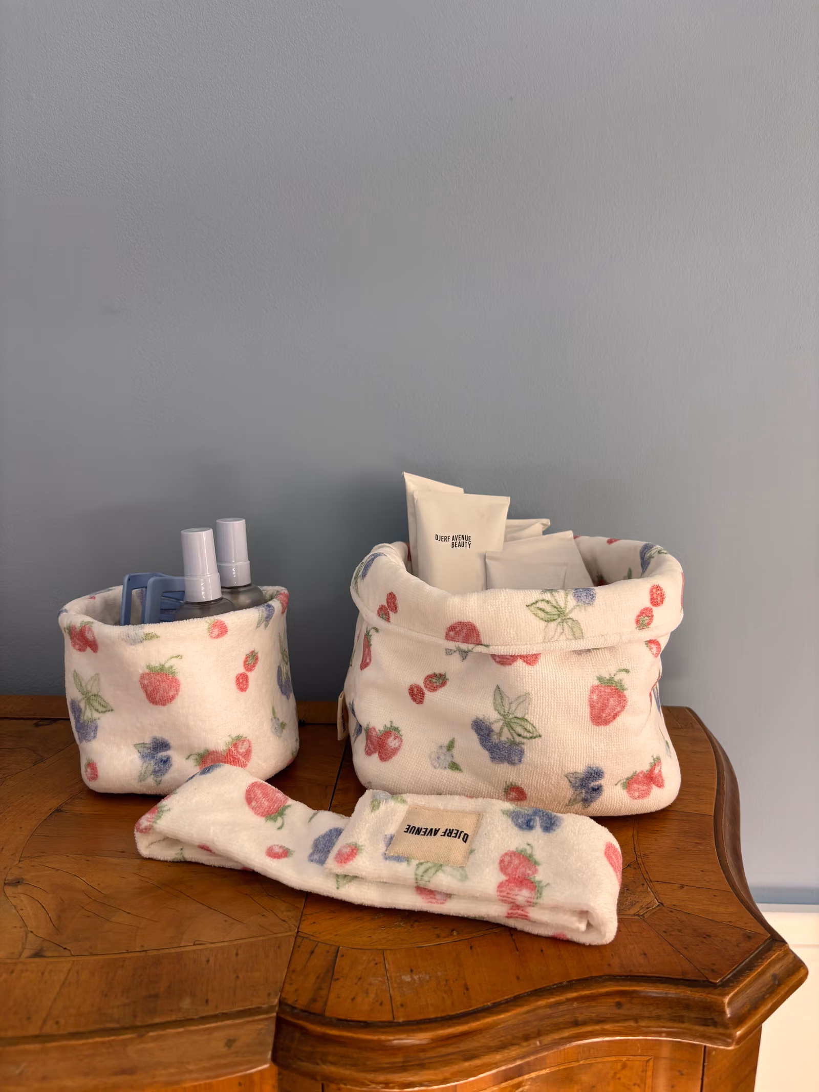 Terry Organizer Summer Berries - Large