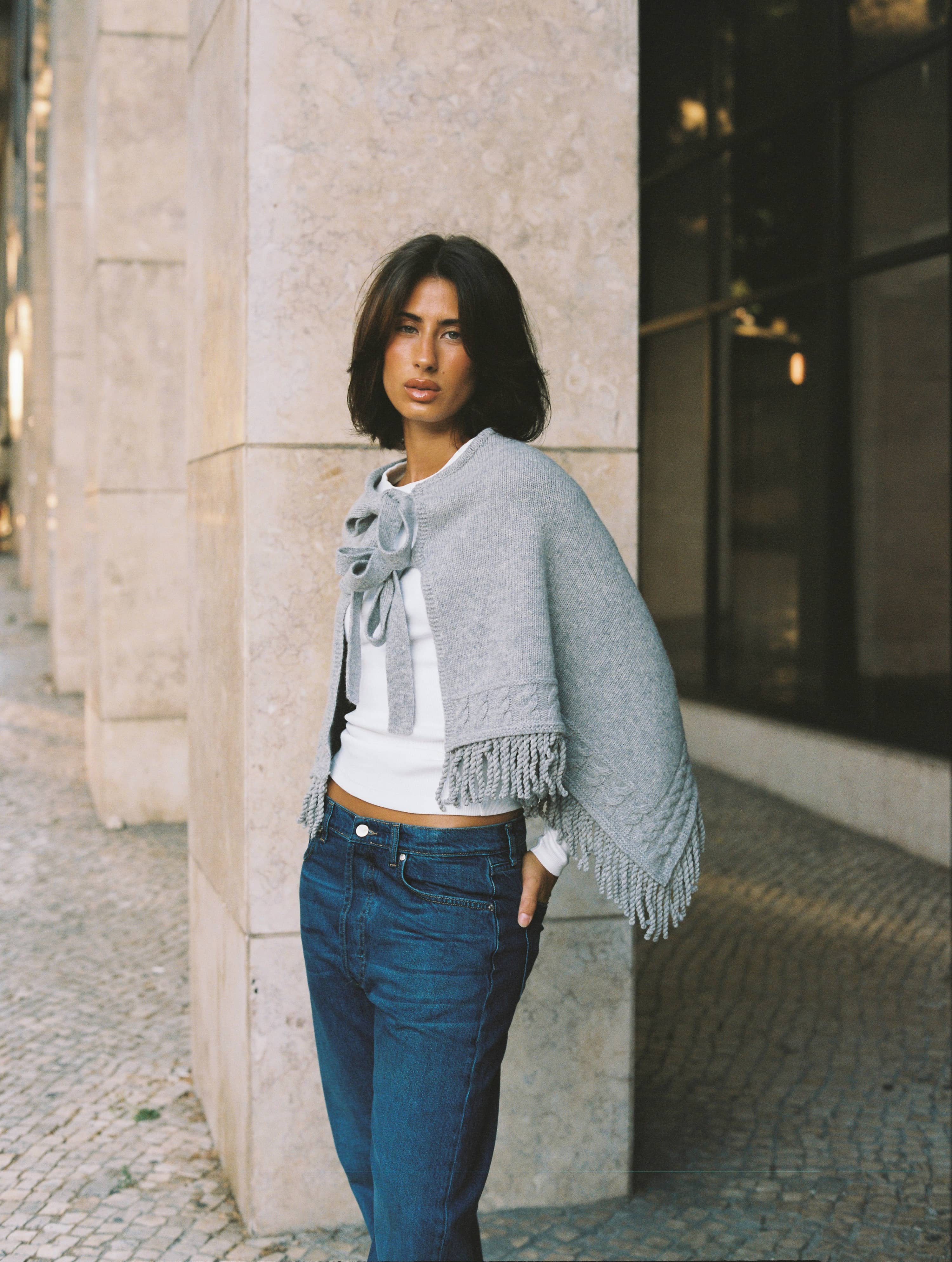 Sweet Wool Poncho Grey *PRE ORDER* - Grey | Djerf Avenue